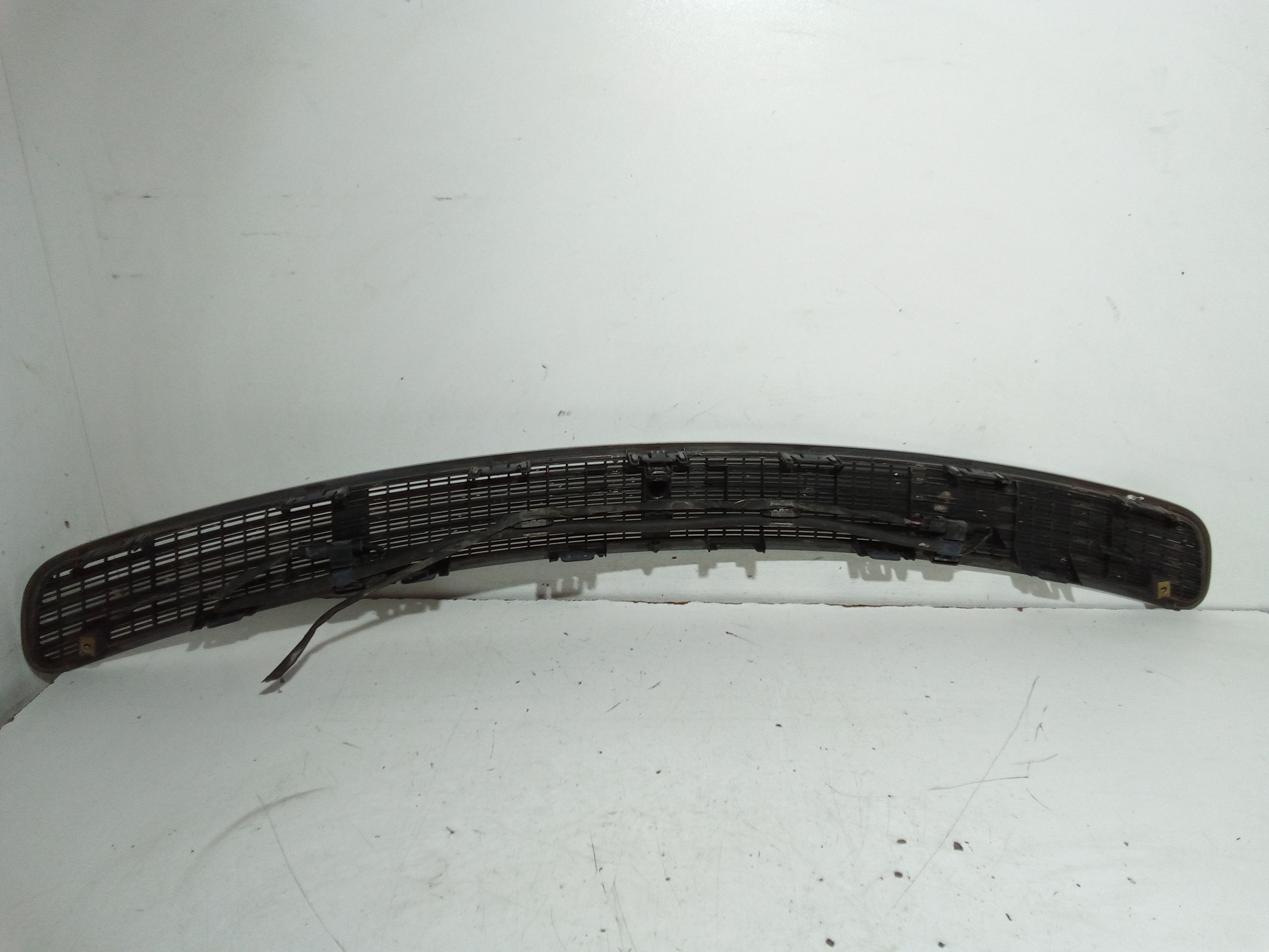 Griglia Gocciolatoio ant. MERCEDES Classe E Berlina W211 (02>07)