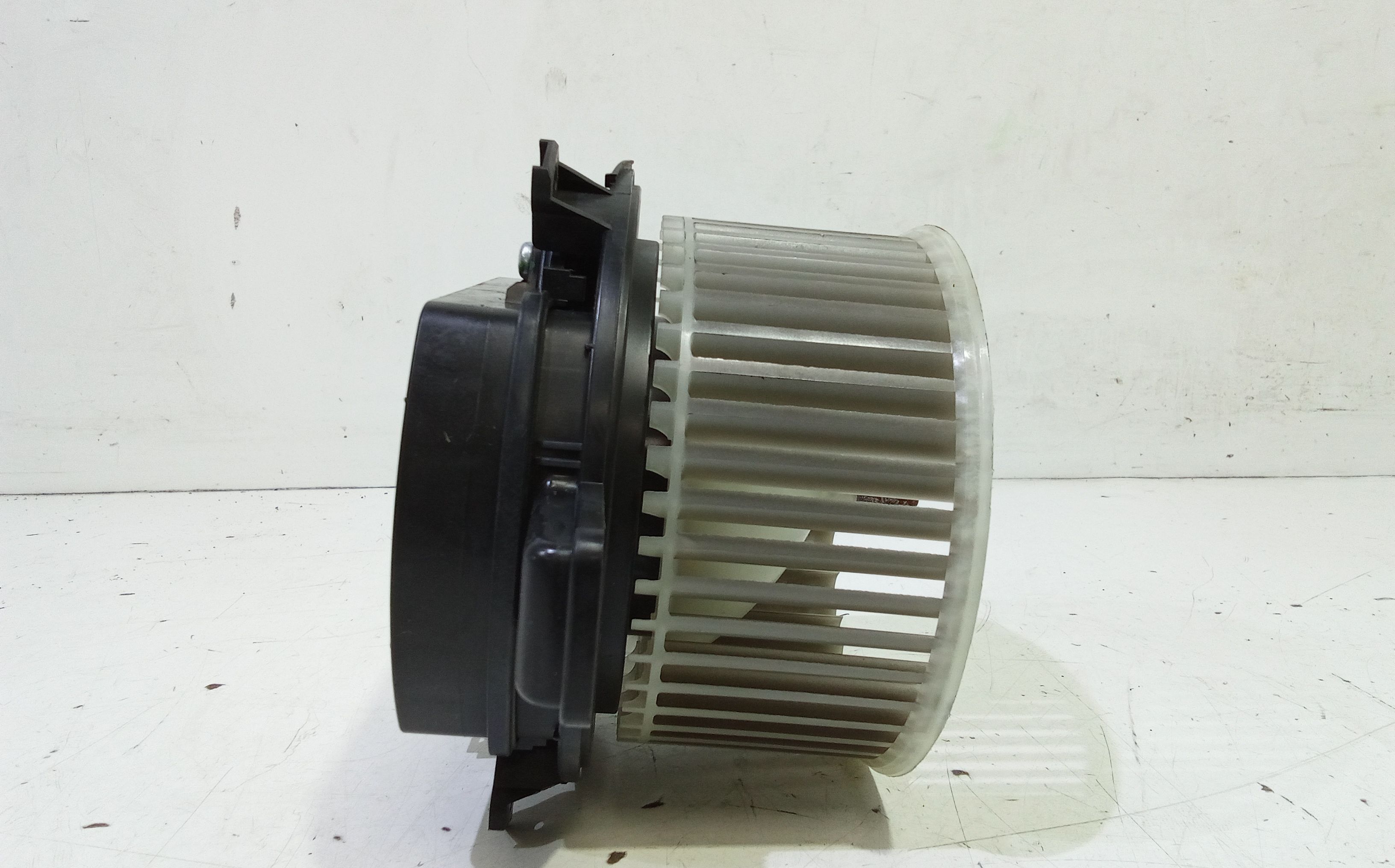 Ventola riscaldamento BMW X6 Serie (F96) (19>)