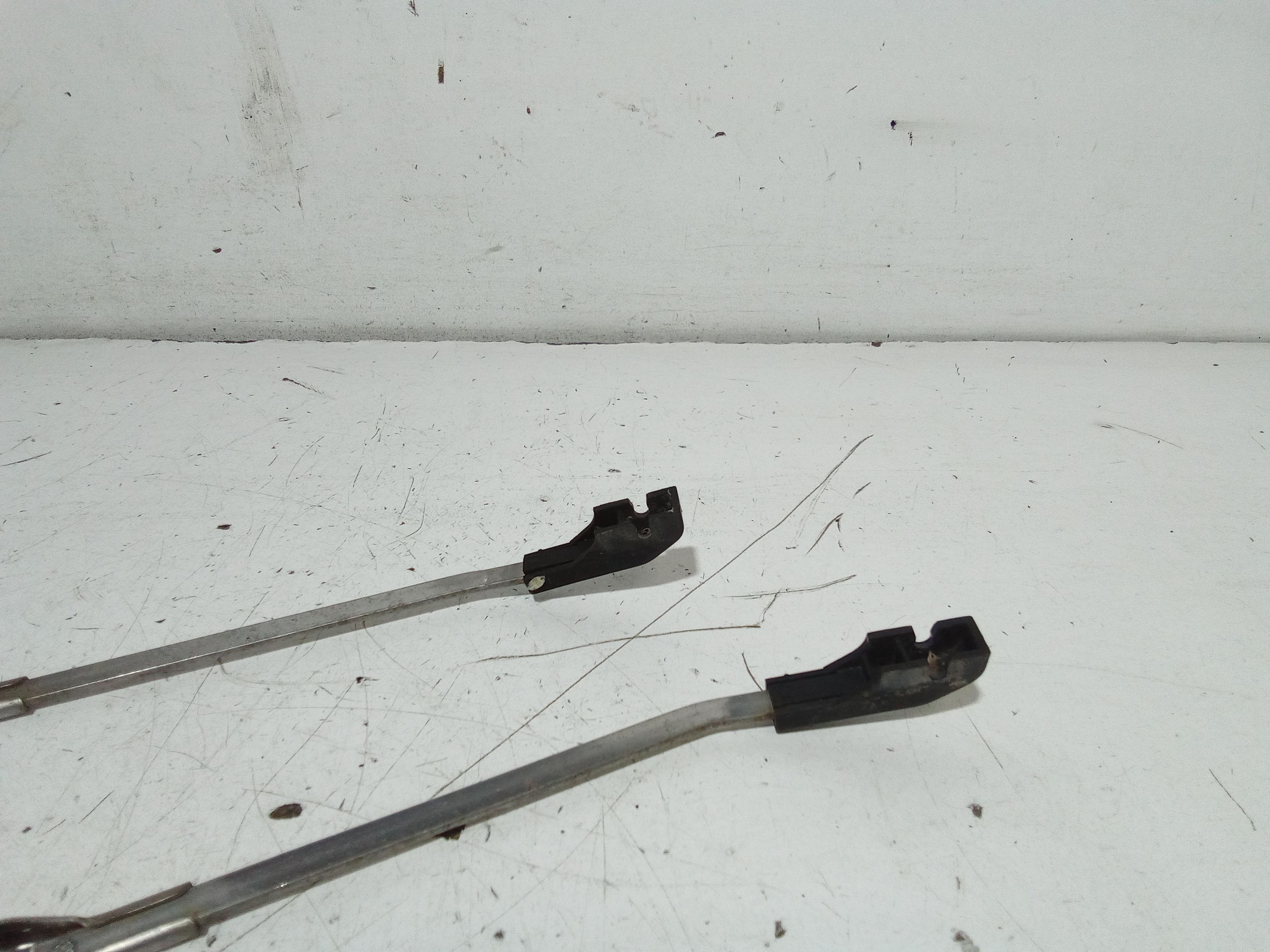 Bracci Tergi ant. FIAT 850 1 Serie