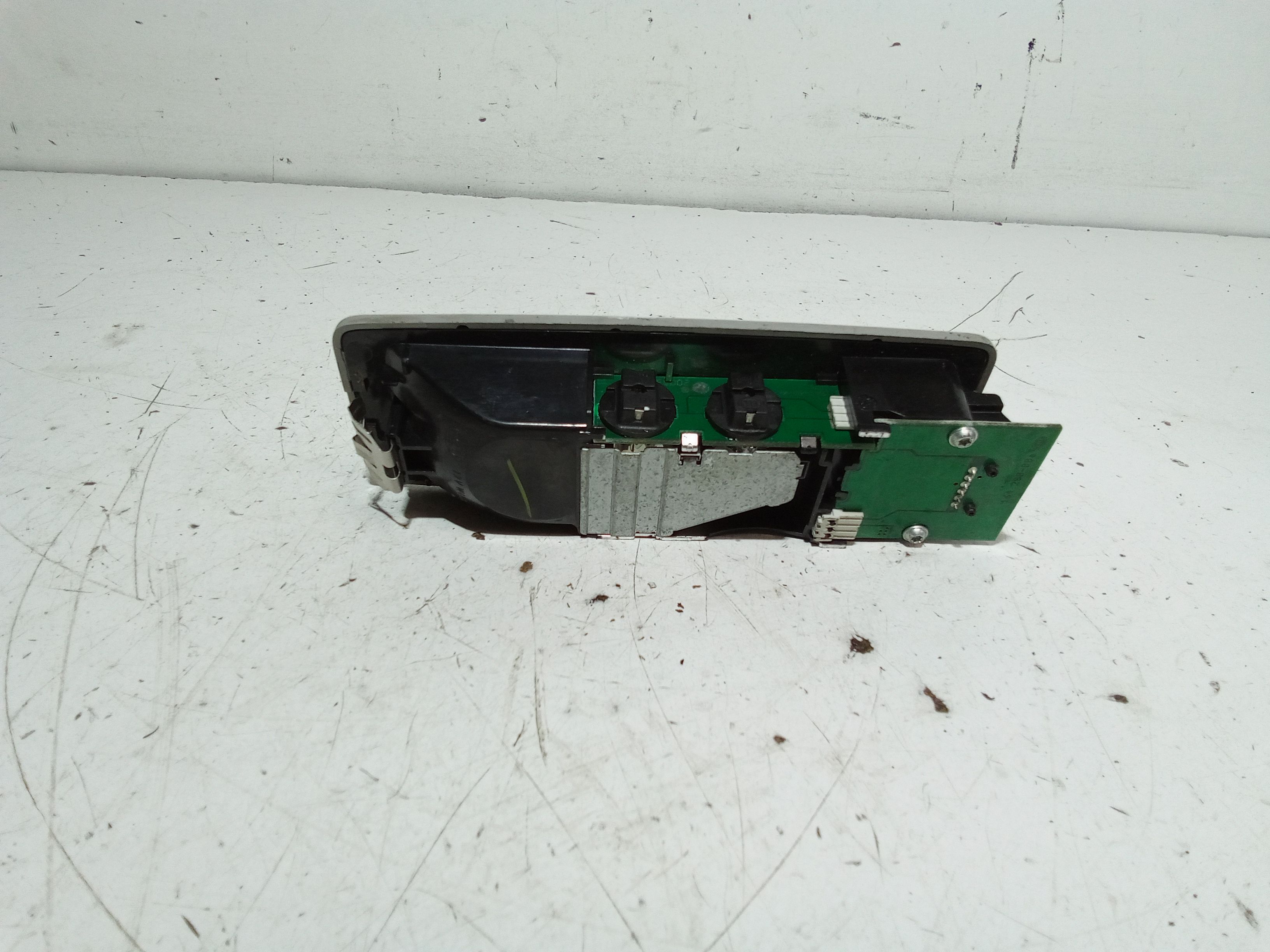 Plafoniera posteriore BMW X5 Serie (E70) (06>13)