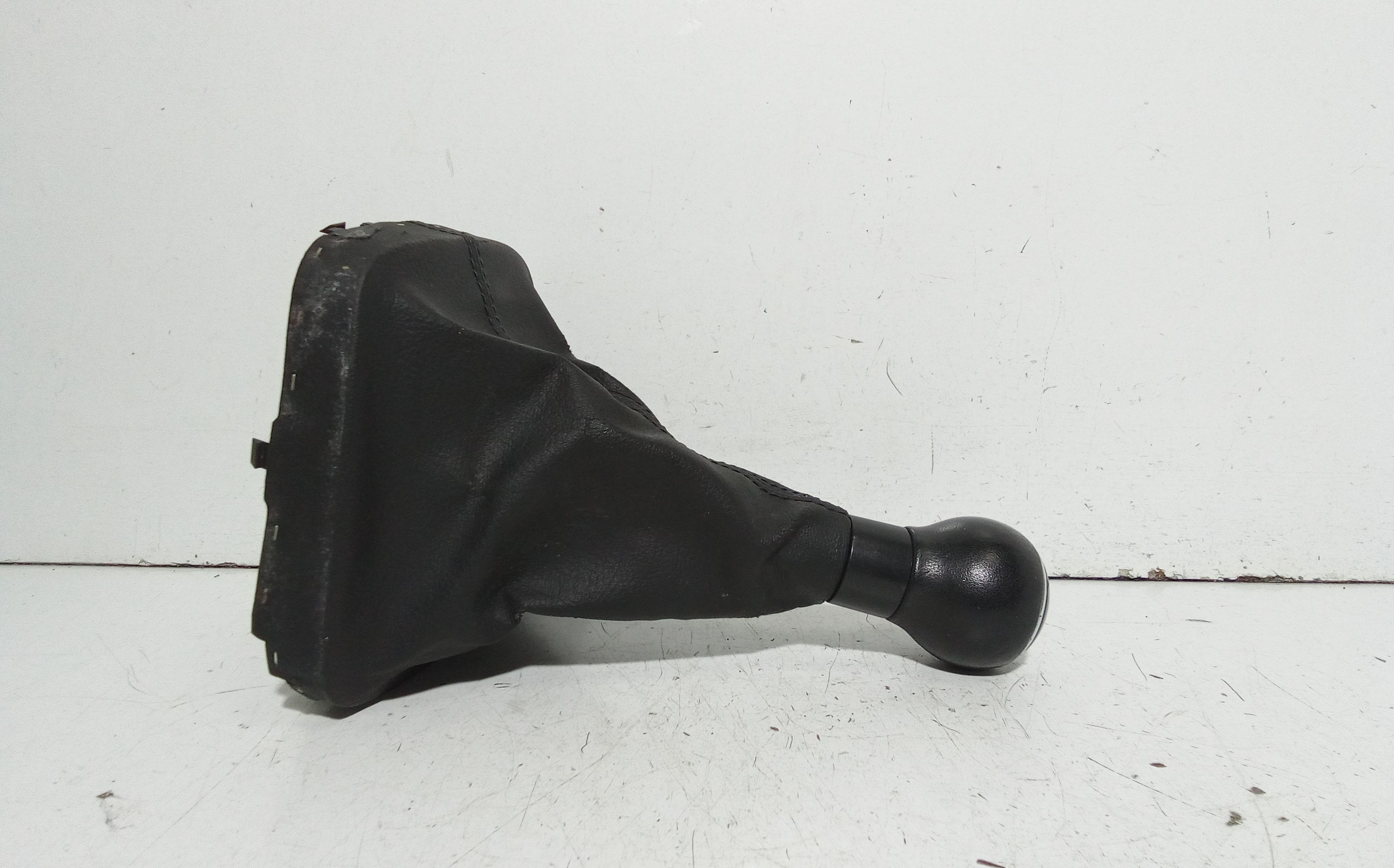 Cuffia Leva Cambio VOLKSWAGEN Golf 5 Berlina (03>08)