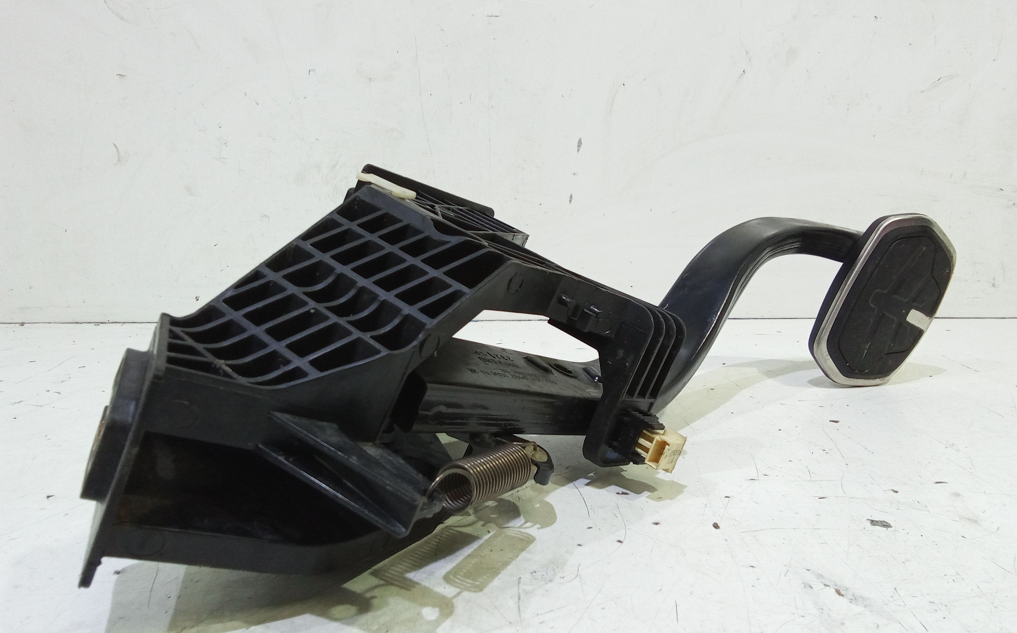 Pedale Freno BMW Serie 1 F40 (19>)