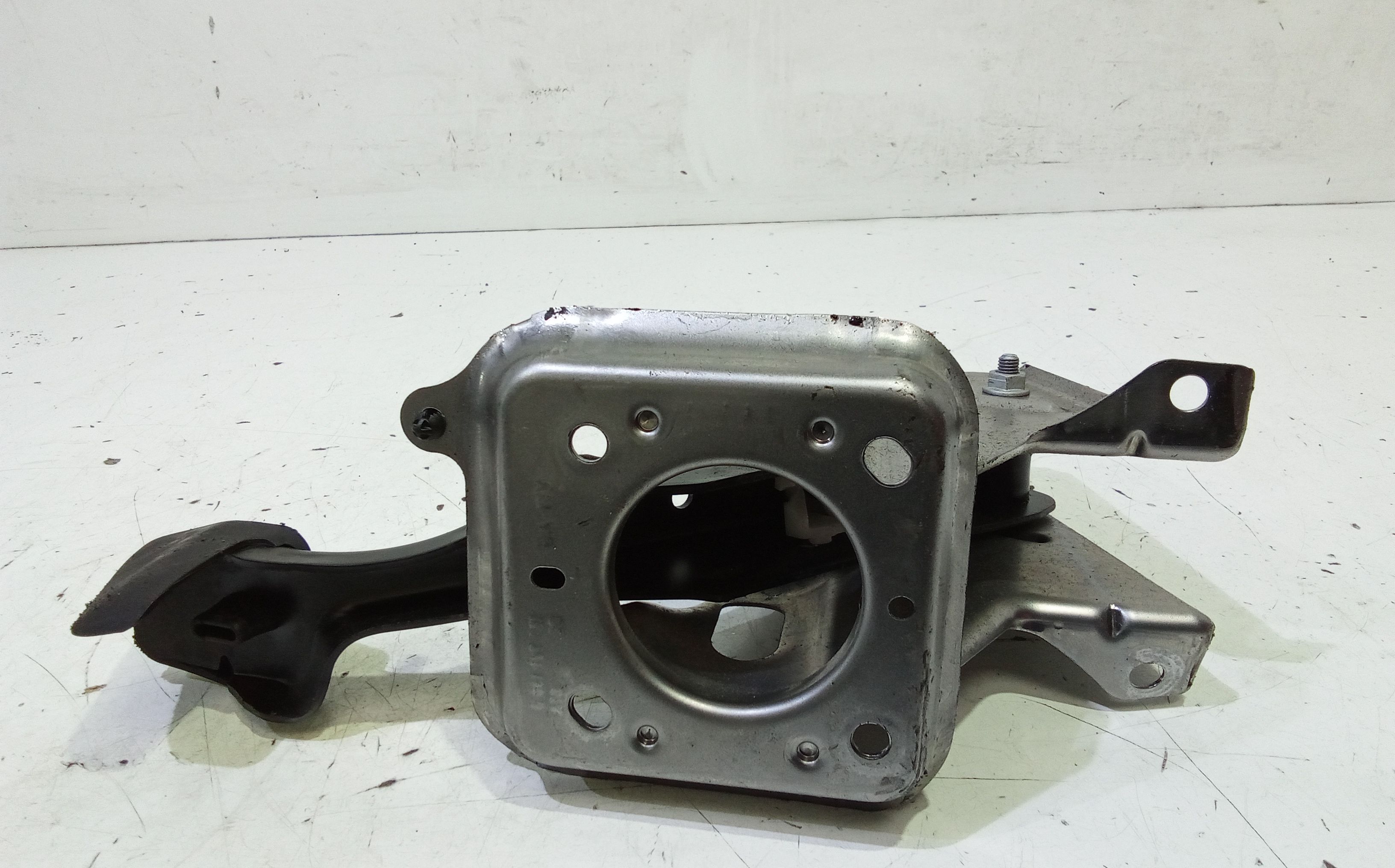 Pedale Freno VOLKSWAGEN Caddy 4 Serie