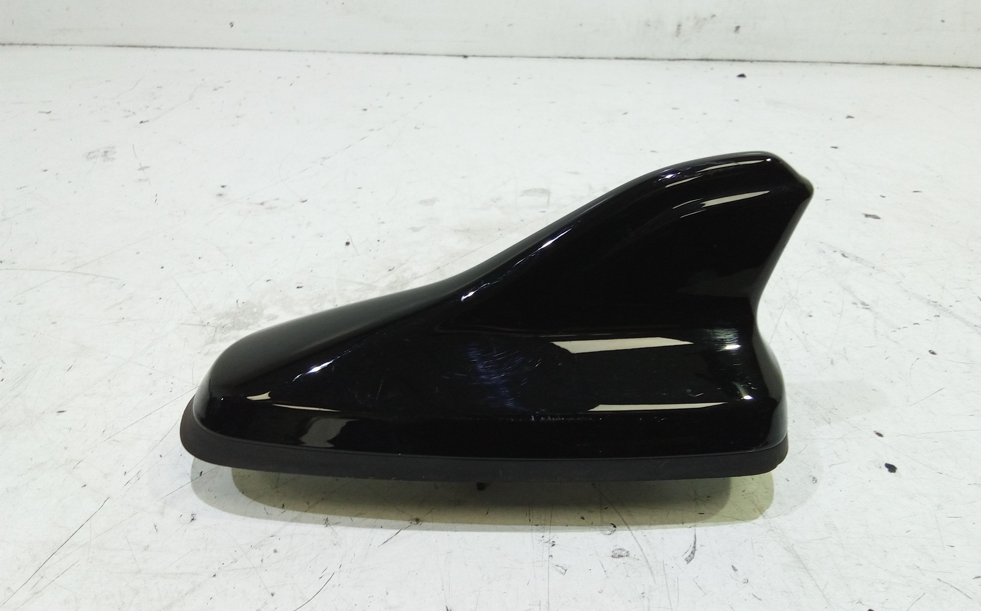 Antenna tetto VOLKSWAGEN Golf Serie VIII (19>)