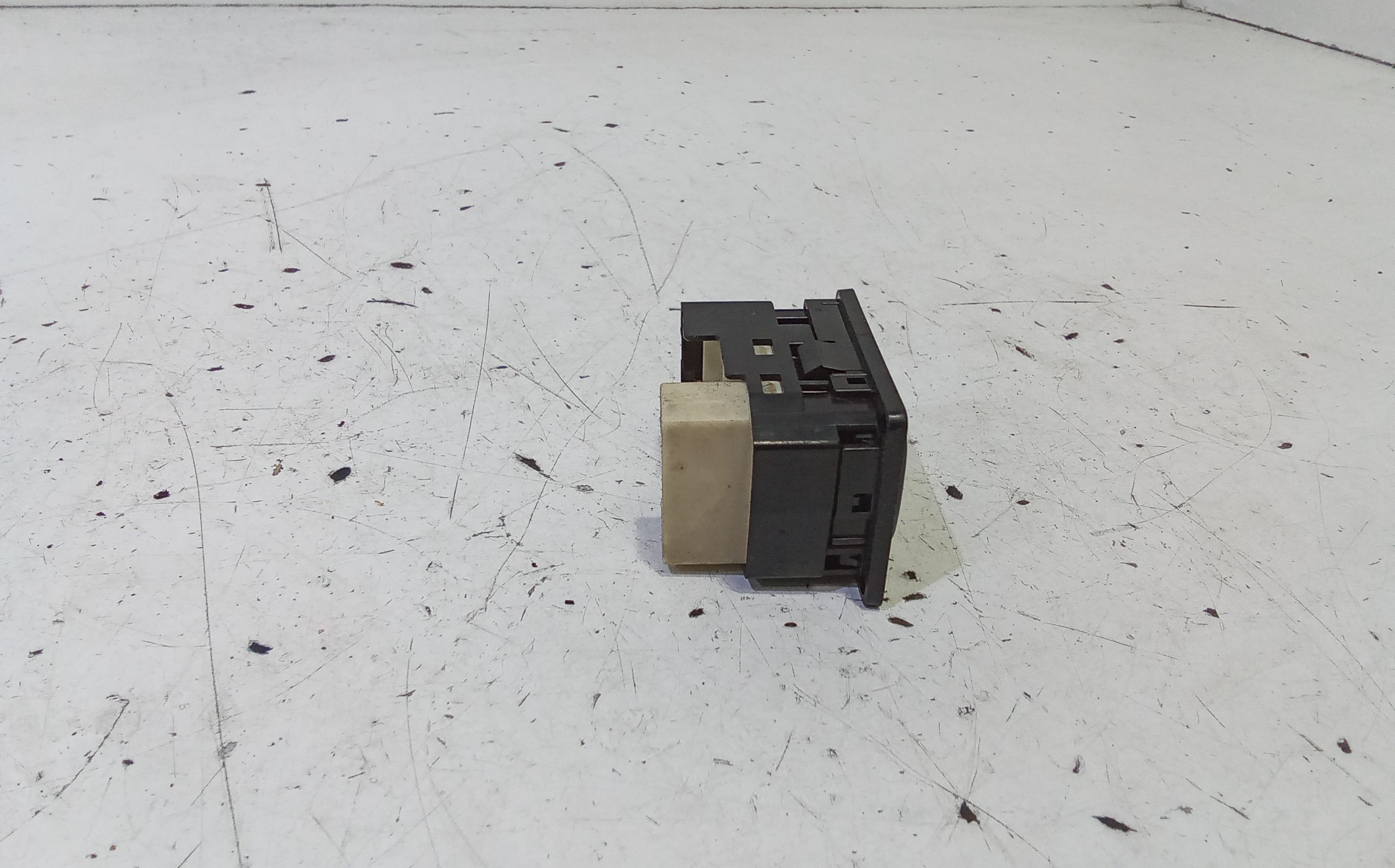 Regolatore specchietti retrovisori TOYOTA Yaris Serie (05>08)