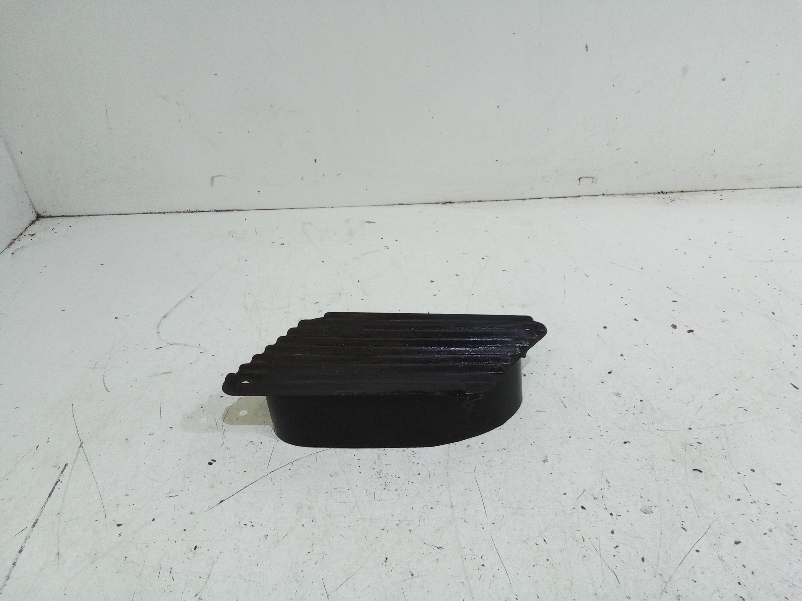 Bocchetta aria cruscotto lato passeggero FIAT 126 1 Serie