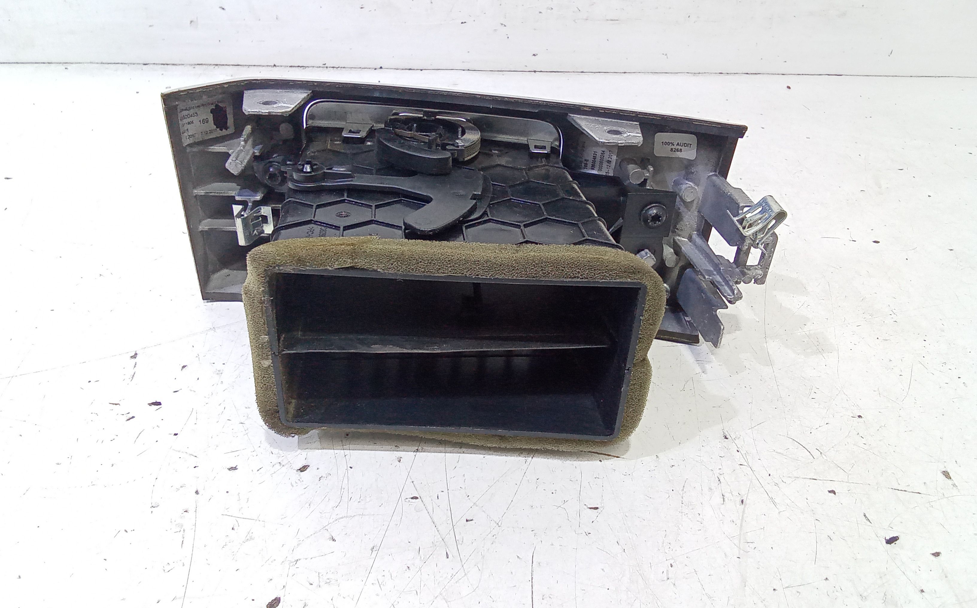 Bocchetta aria cruscotto lato passeggero LAND ROVER Range Rover 4 Serie