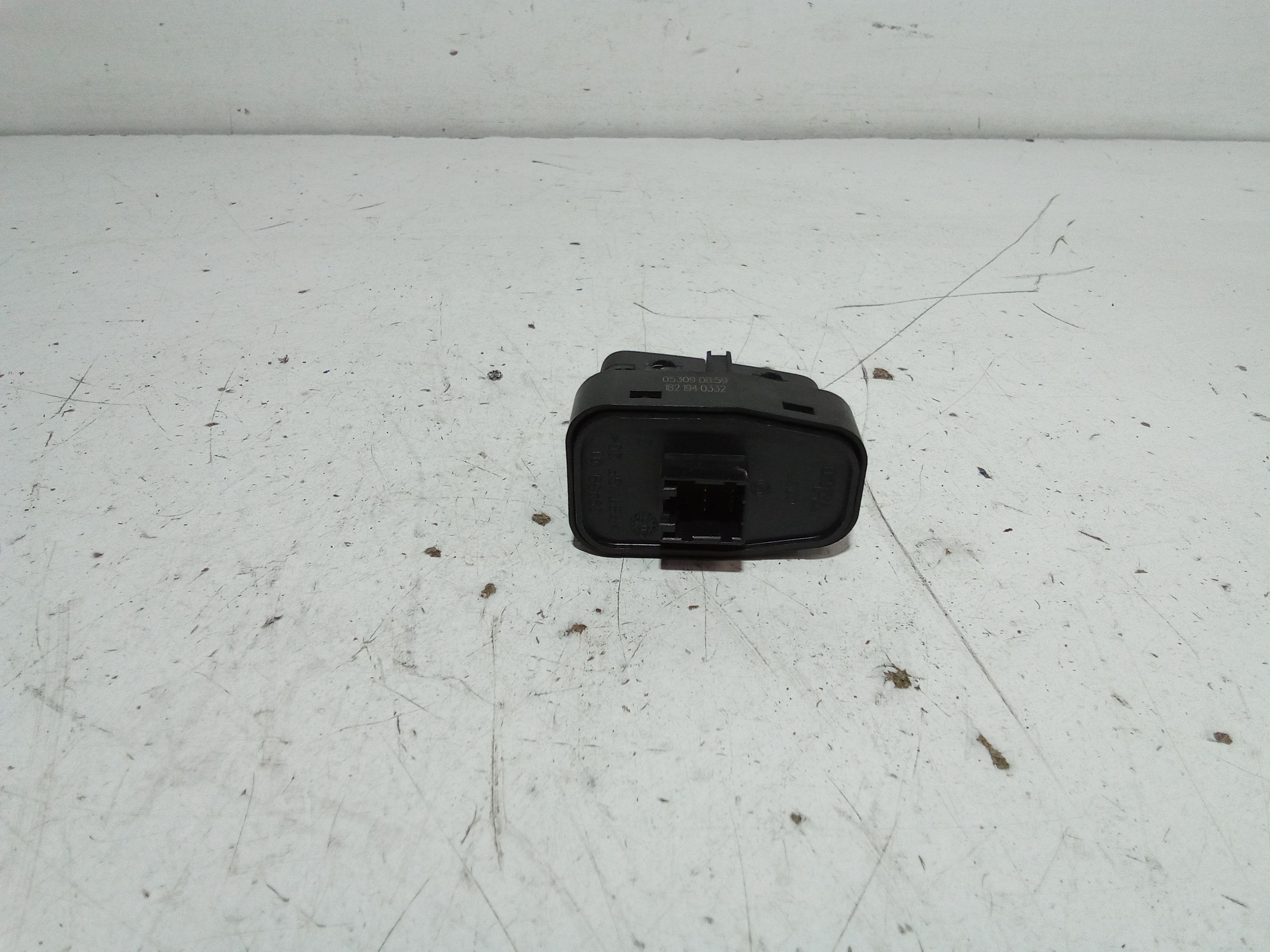 Pulsantiera bloccaggio porte FIAT Croma 2 Serie