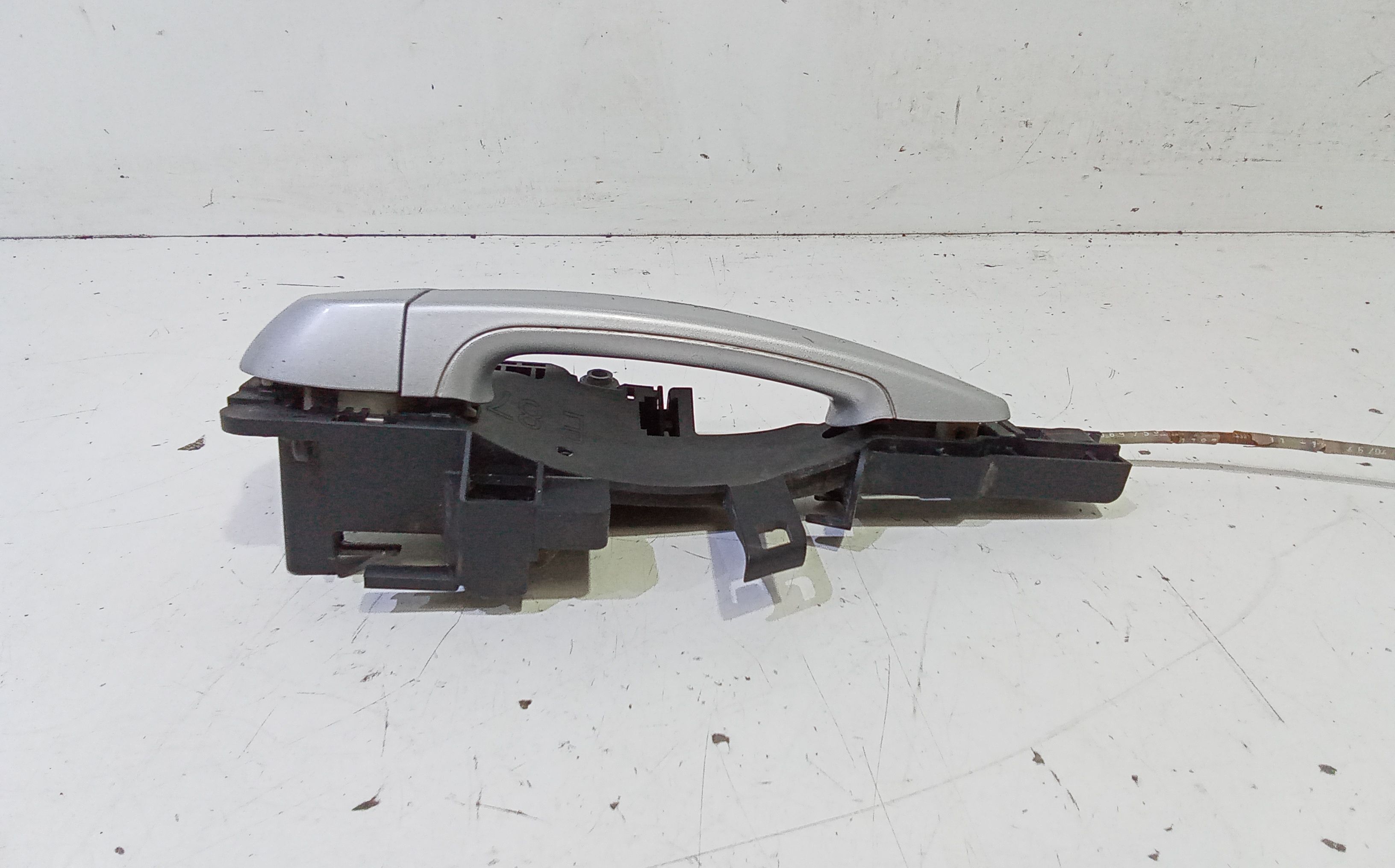 Maniglia esterna Posteriore Sinistra BMW Serie 1 Serie (E87) (04>07)