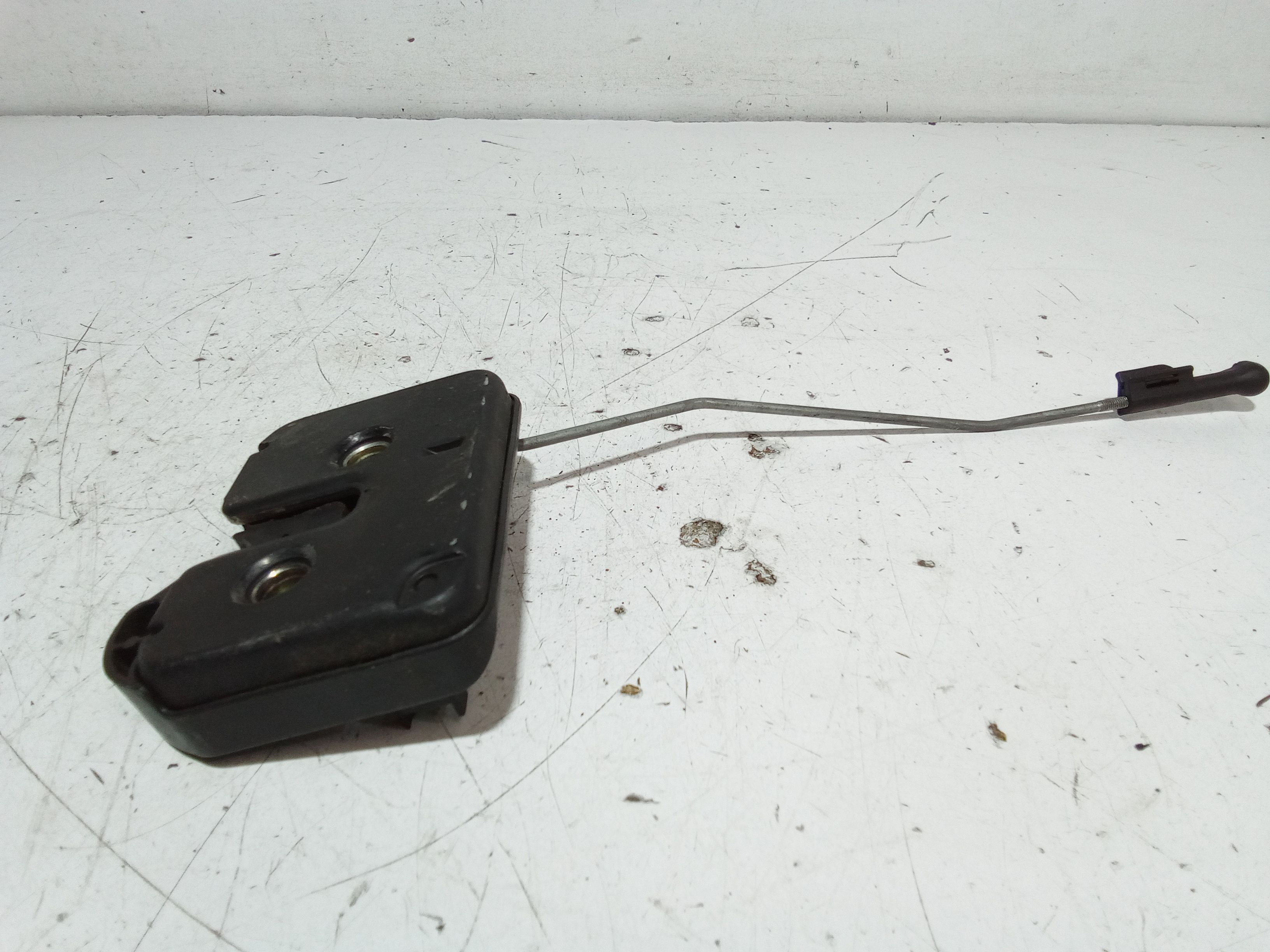 Serratura Cofano Posteriore SEAT Ibiza Serie (99>02)