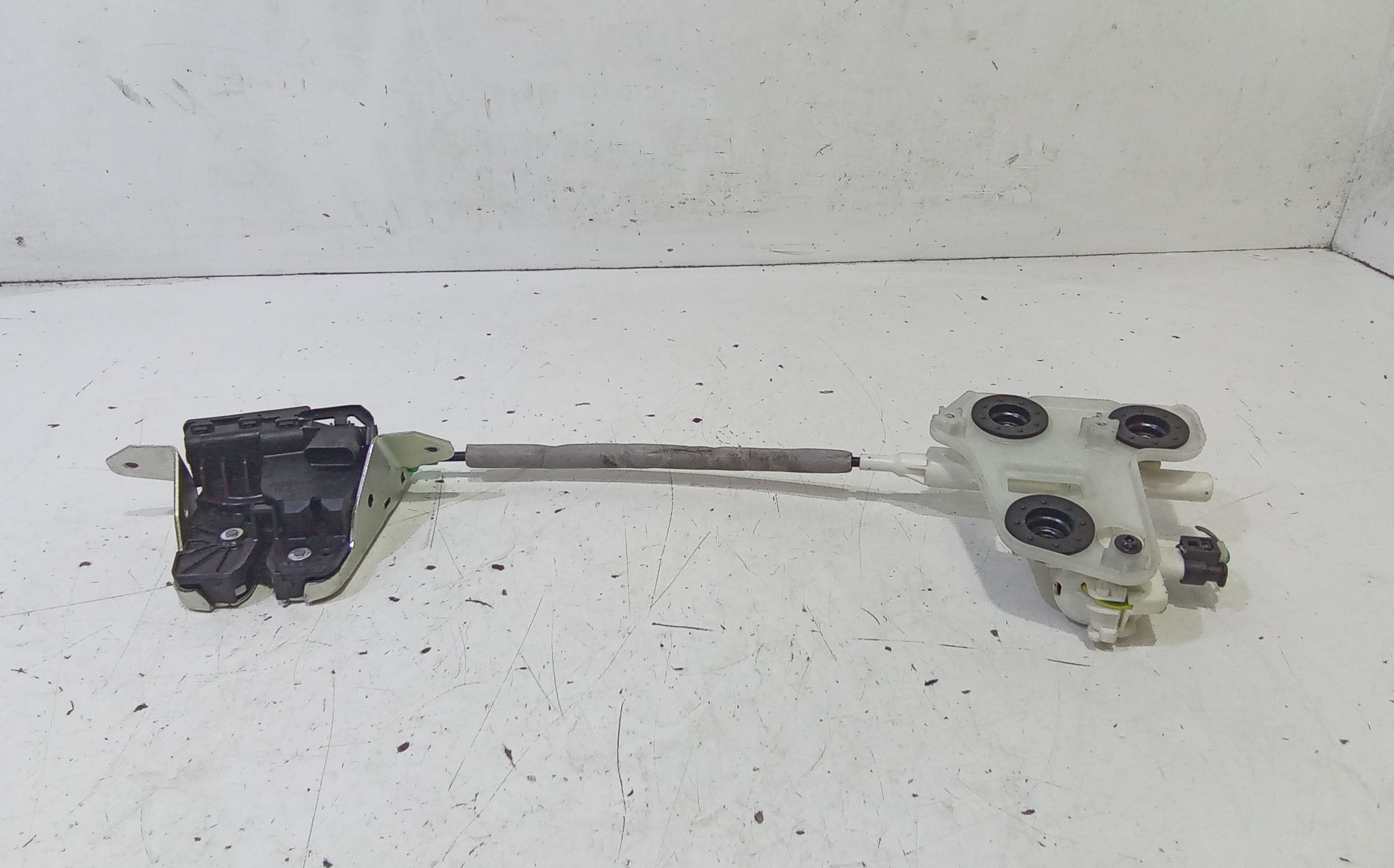 Serratura Cofano Posteriore MERCEDES GLB Serie (X247) (19>)