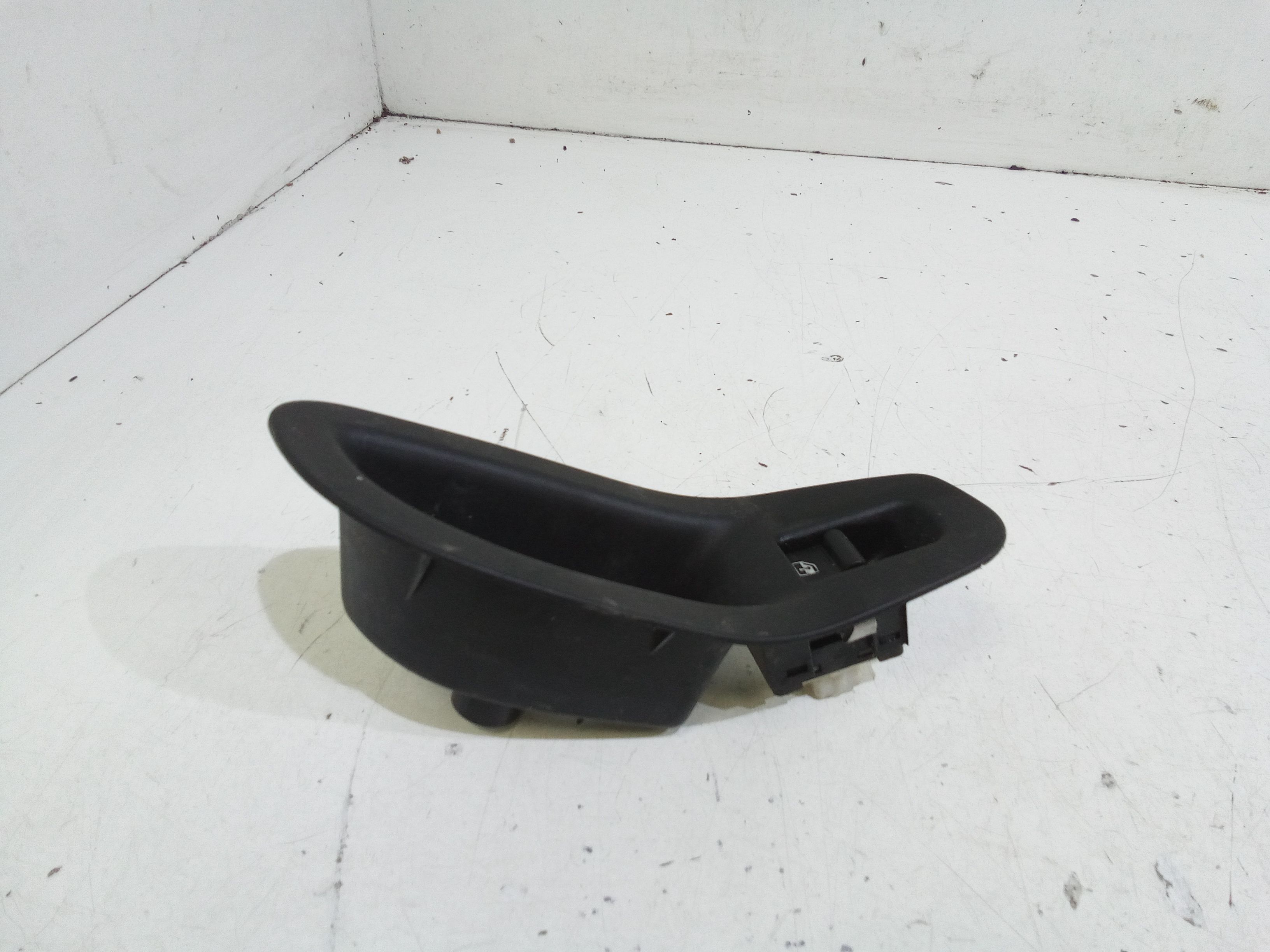 Pulsantiera Posteriore Sinistra FIAT 500 X Serie (15>)