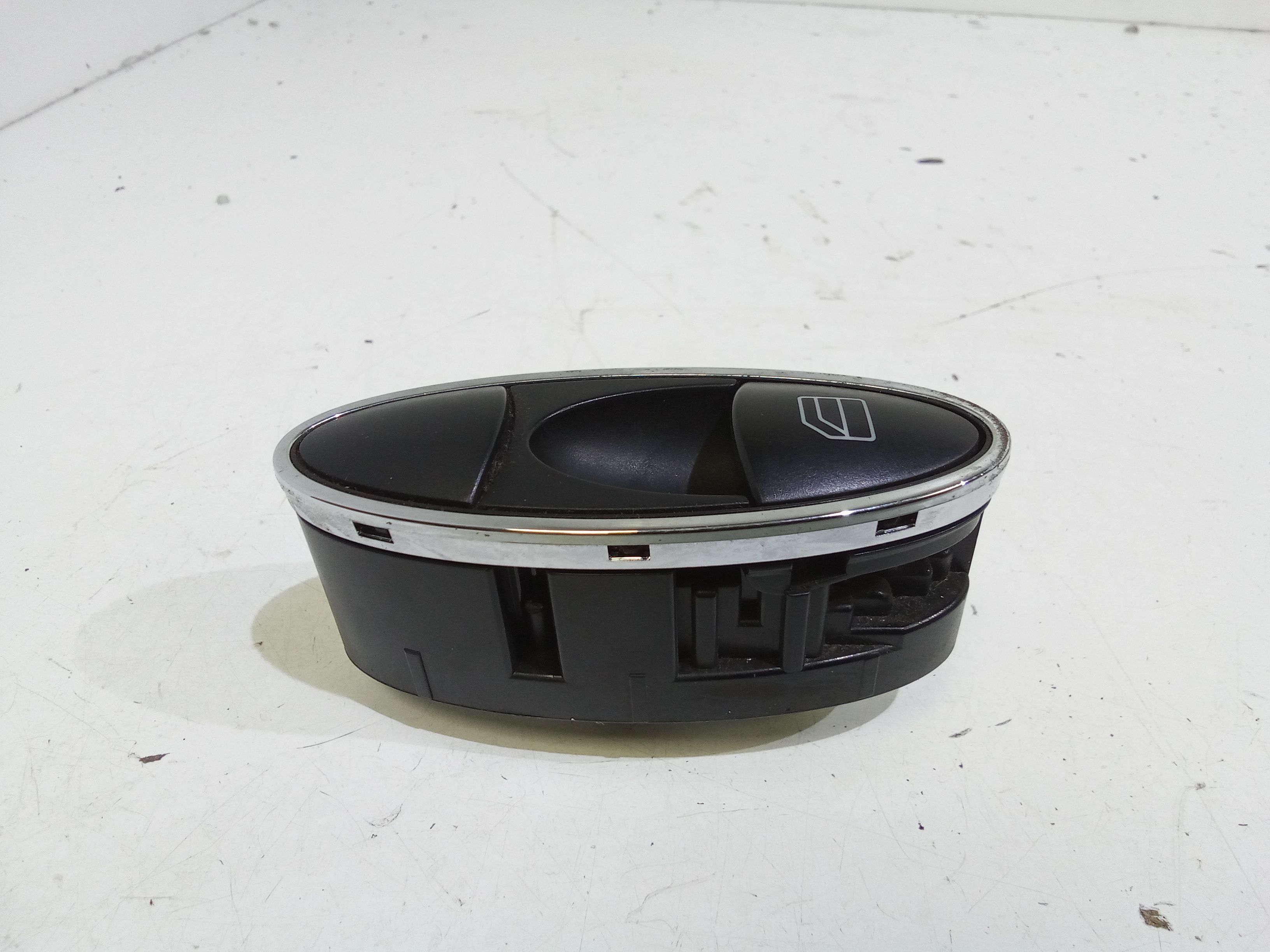 Pulsantiera Posteriore Sinistra MERCEDES Classe E Berlina W211 (02>07)