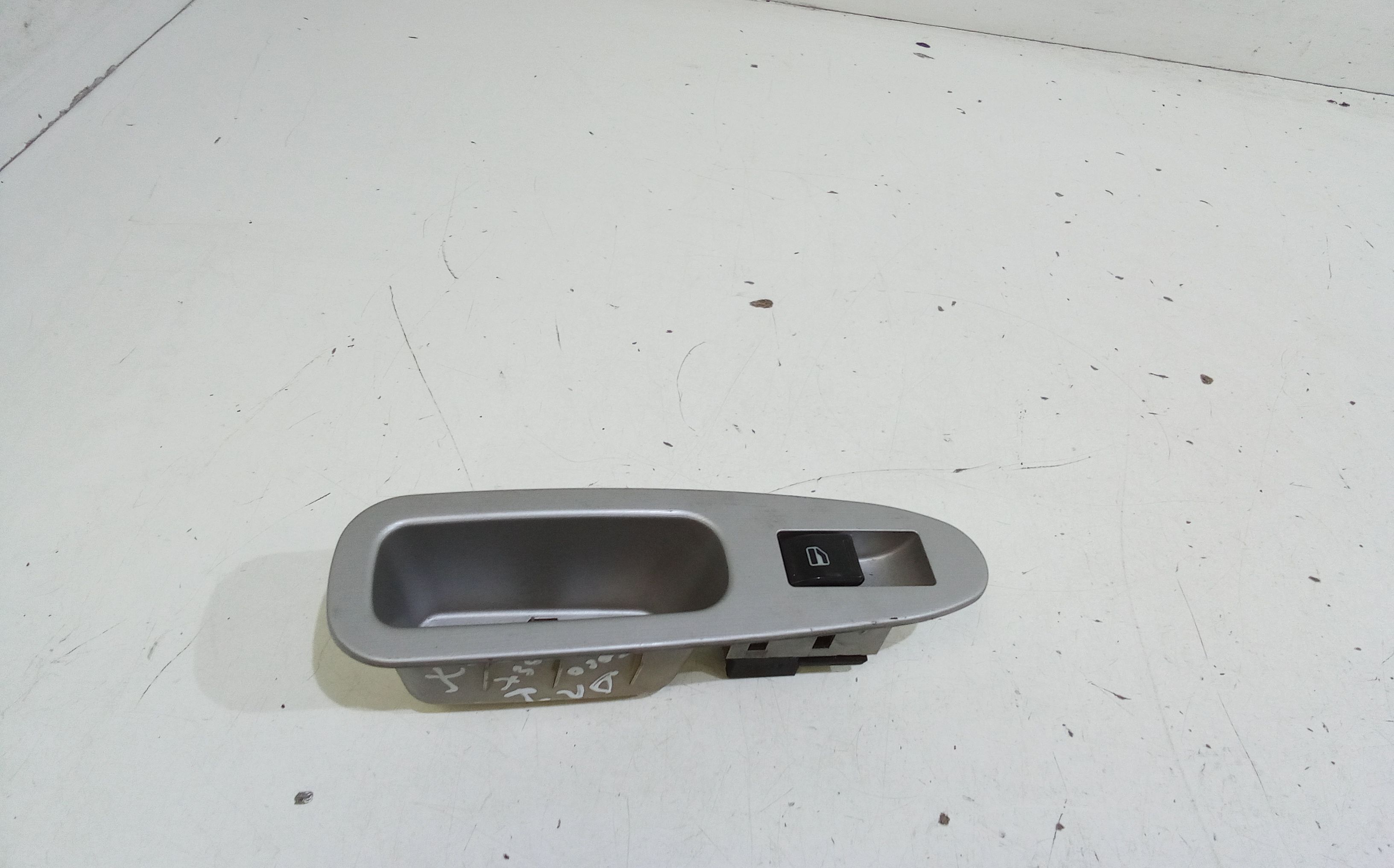 Pulsantiera Posteriore Sinistra DR 1 1 Serie