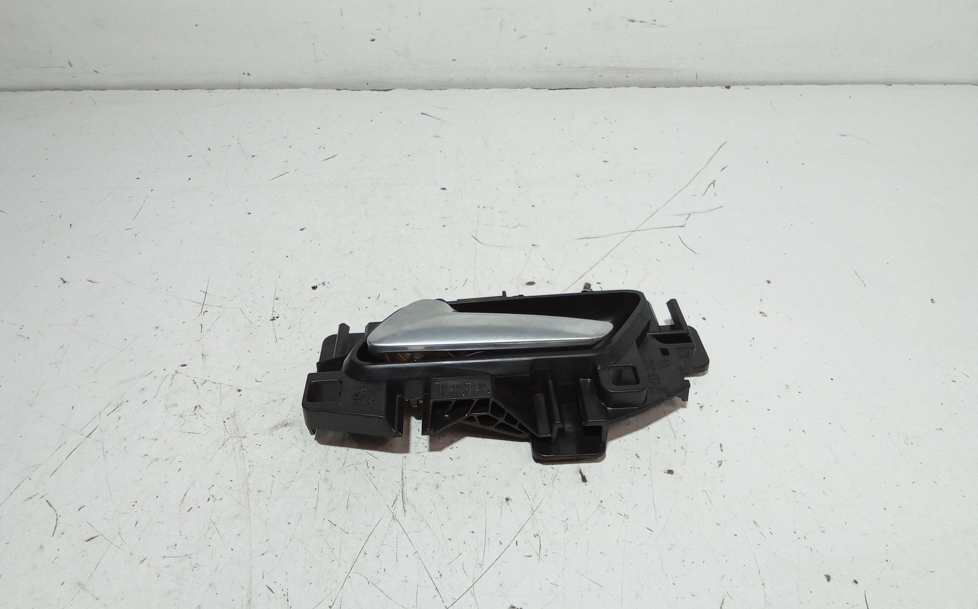 Maniglia interna Posteriore Sinistra PEUGEOT 208 Serie (19>)