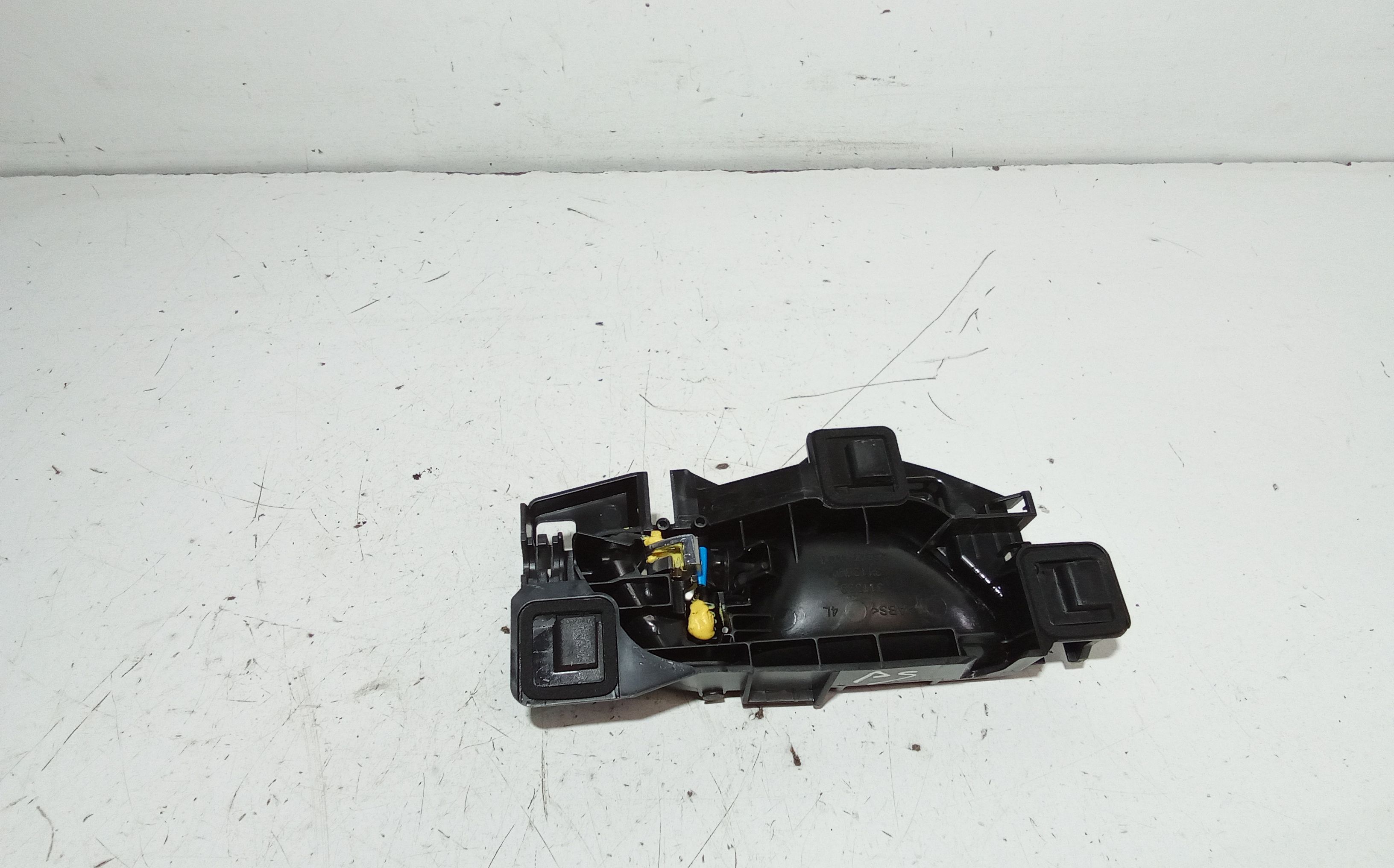 Maniglia interna Posteriore Sinistra PEUGEOT 208 Serie (19>)