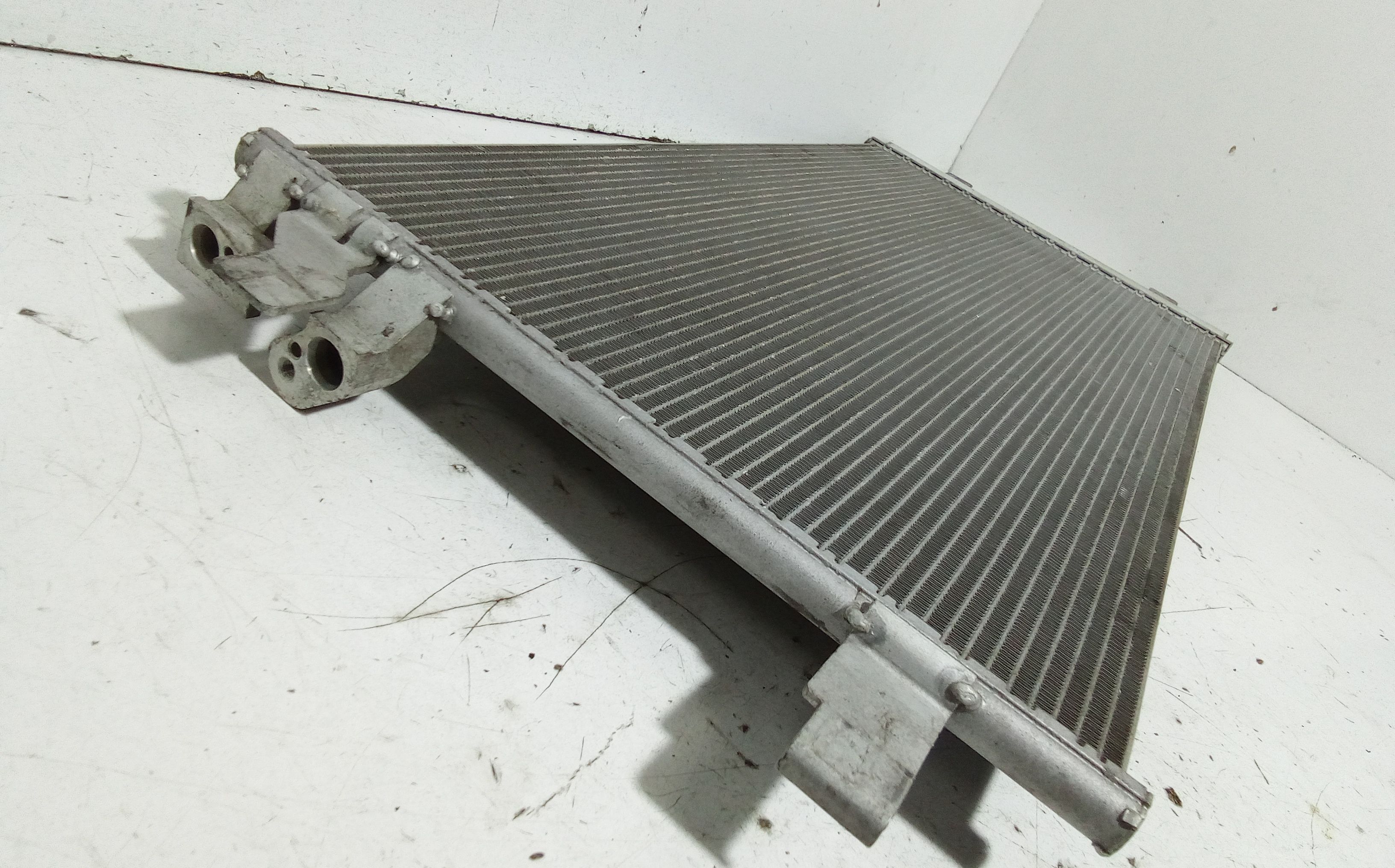 Radiatore A/C VOLKSWAGEN Polo 6 Serie