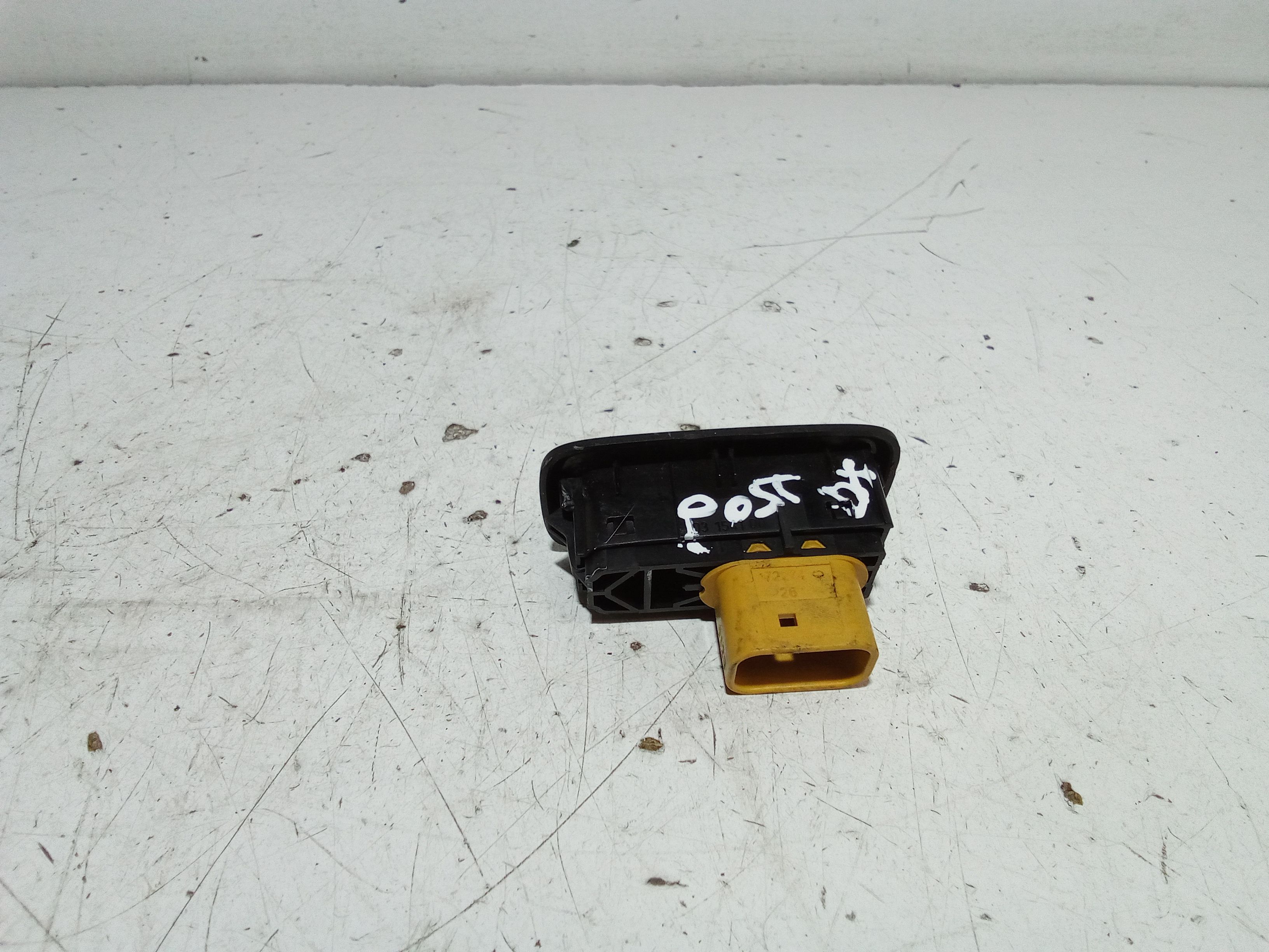 Pulsantiera Posteriore Destra FORD Fiesta 6 Serie