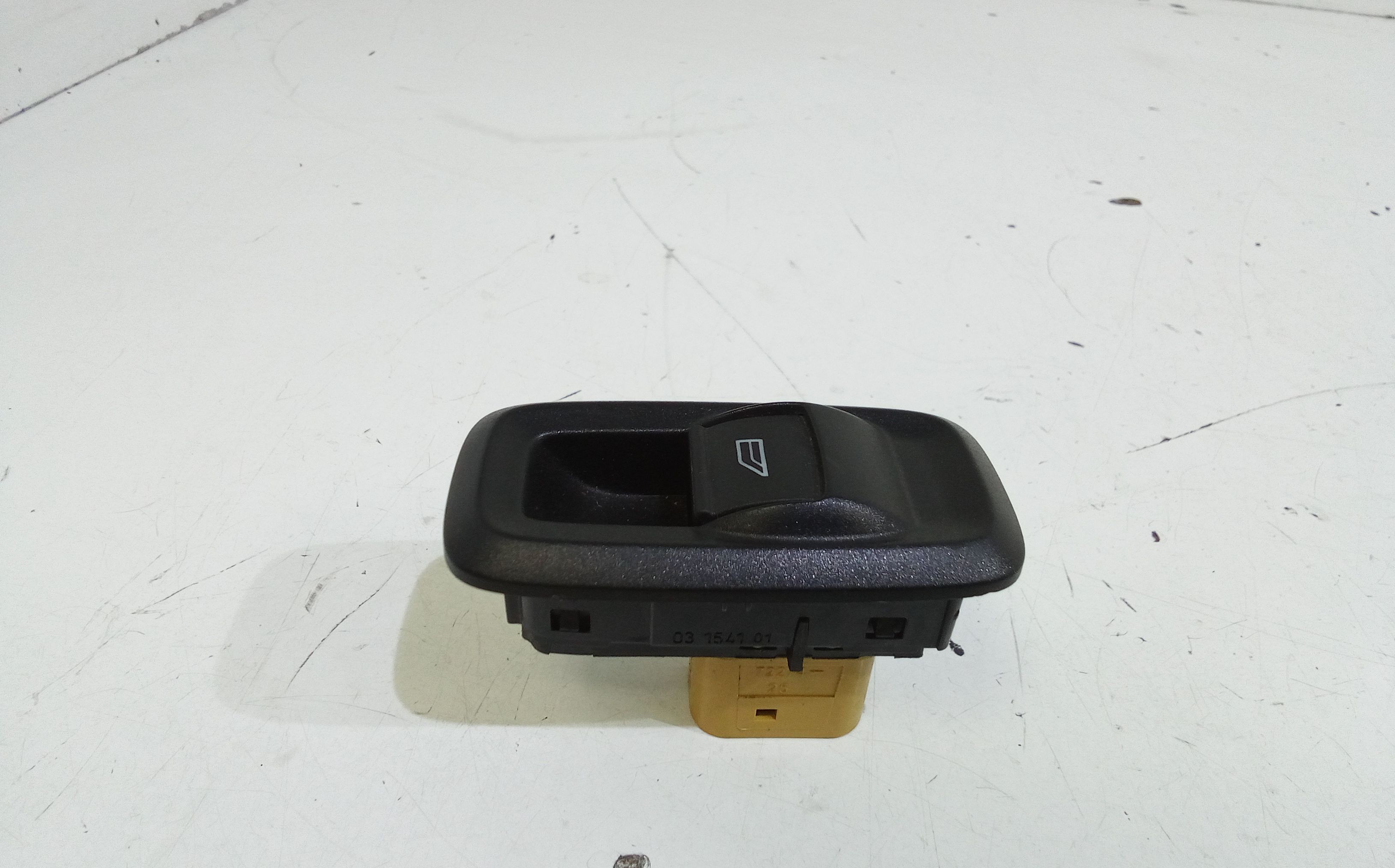 Pulsantiera Posteriore Destra FORD Fiesta 6 Serie