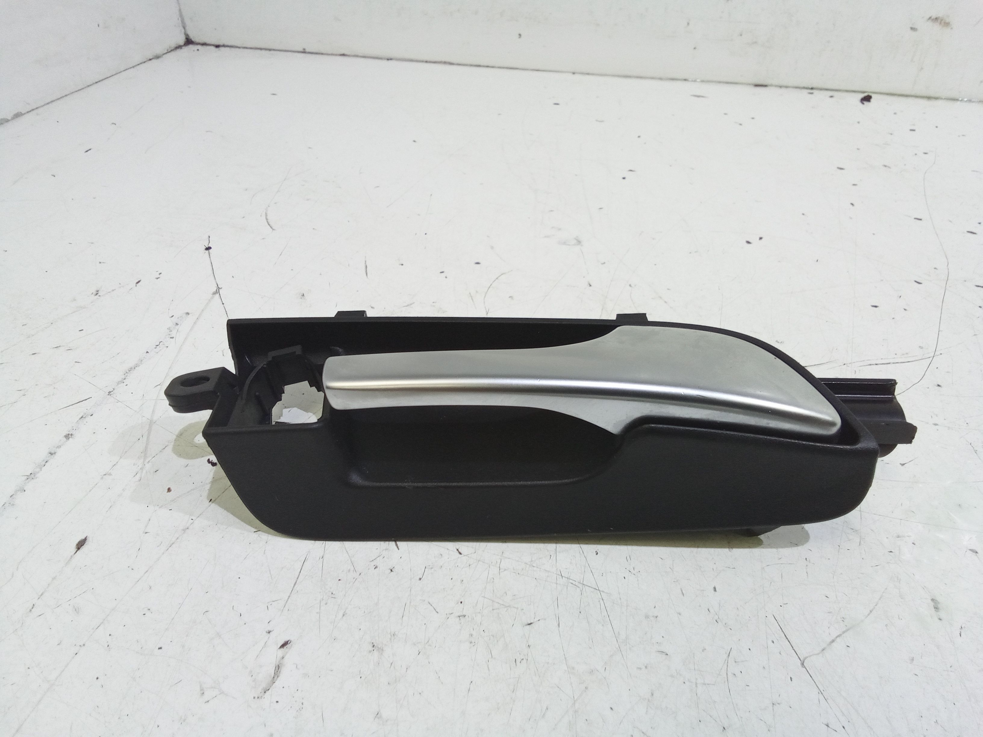 Maniglia interna Anteriore Destra AUDI A3 Serie (8P1) (05>08)