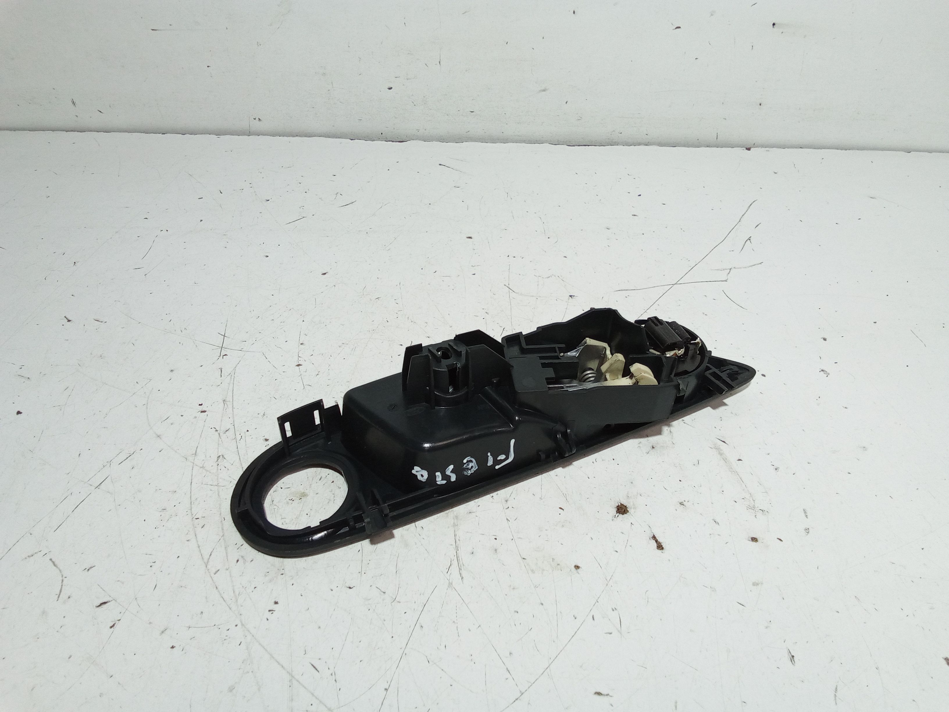 Maniglia interna Anteriore Destra FORD Fiesta 6 Serie