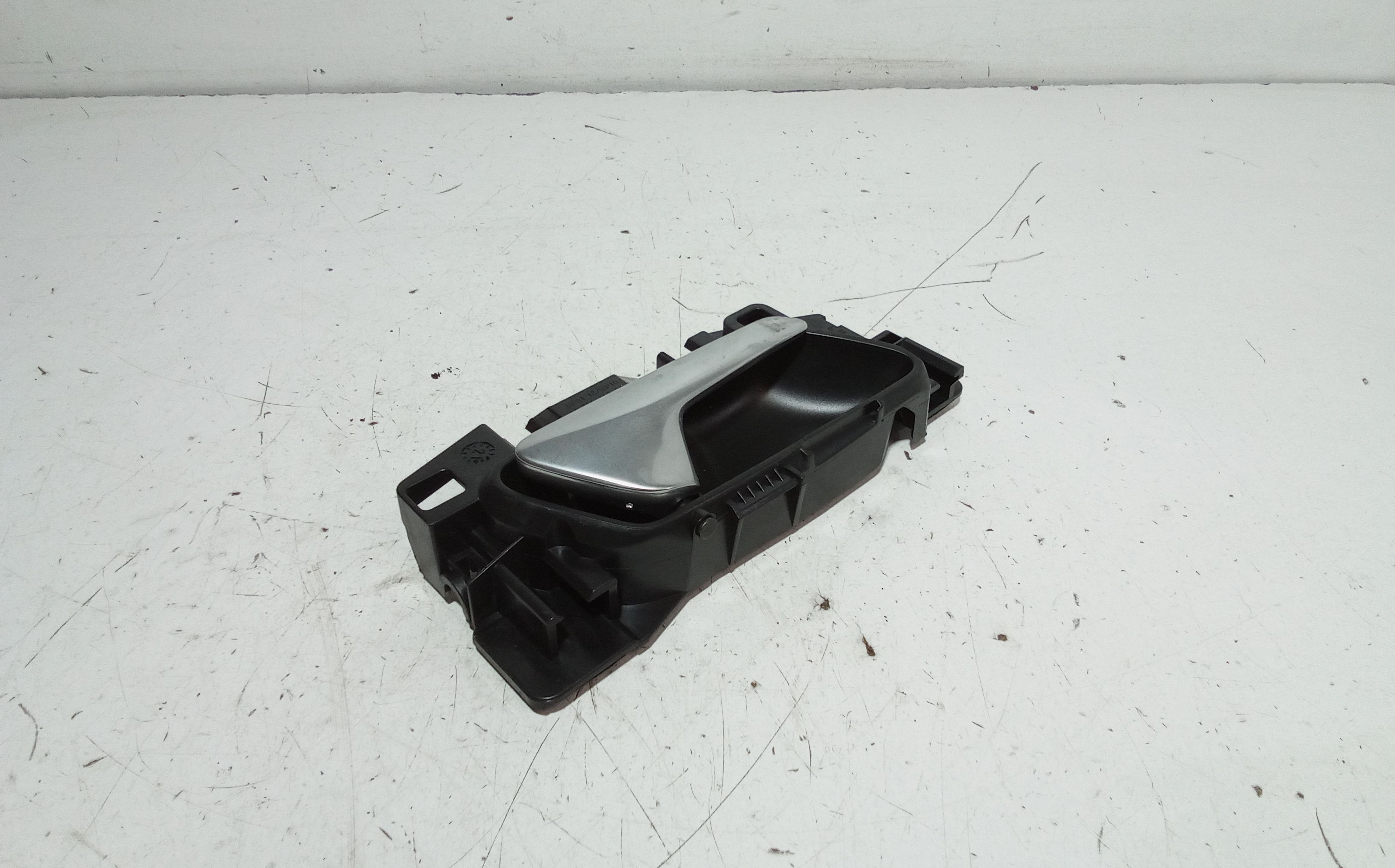 Maniglia interna Anteriore Destra PEUGEOT 208 Serie (19>)