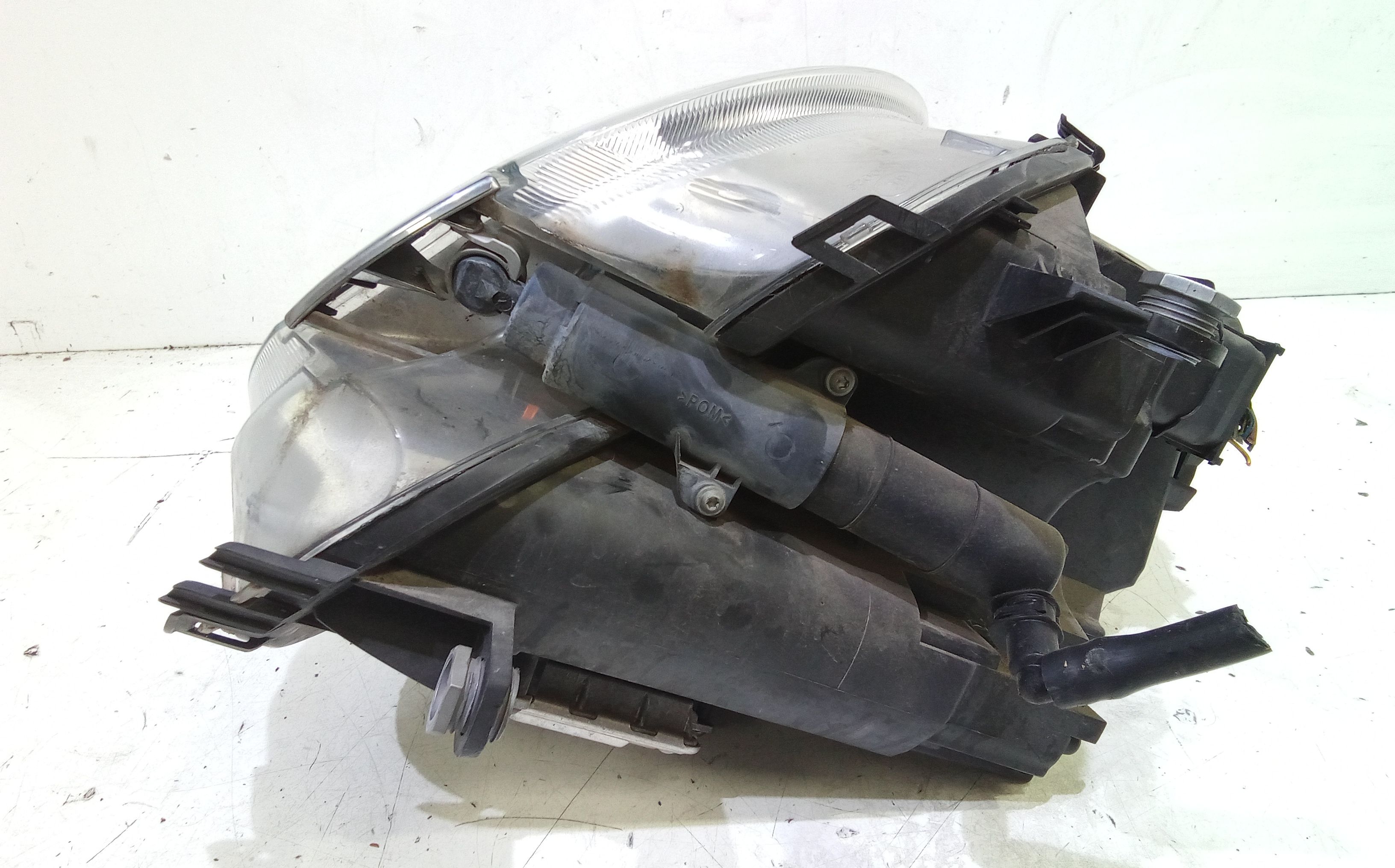 Faro anteriore DX allo Xeno MINI Cooper 2 Serie