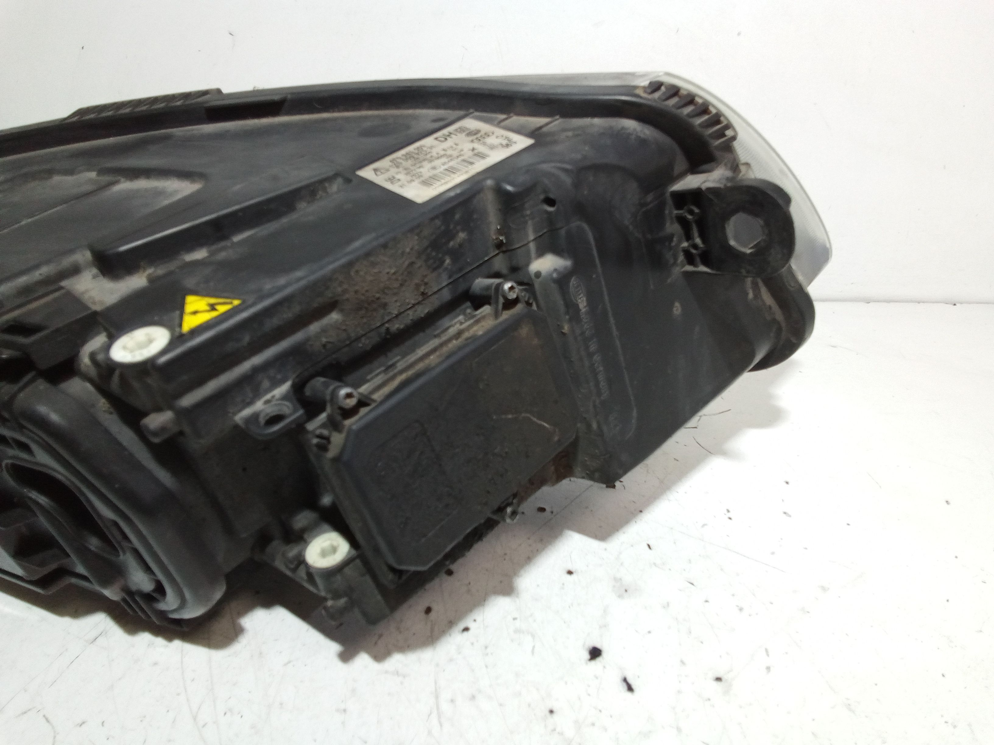 Faro anteriore SX allo Xeno AUDI A6 Avant Serie C6 (4F5) (04>12)