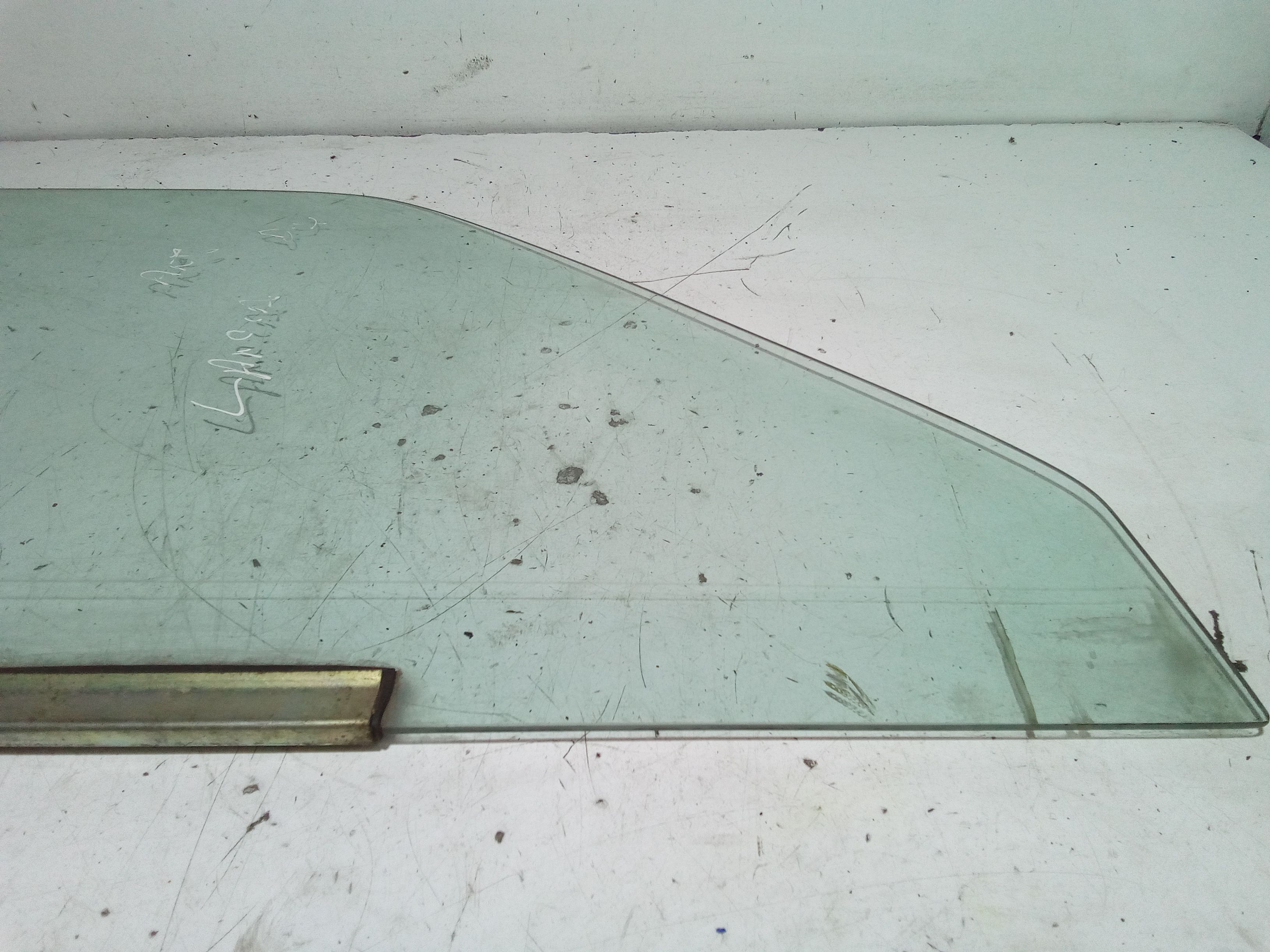 Vetro scendente anteriore destro LANCIA Trevi Serie (828_) (80>87)