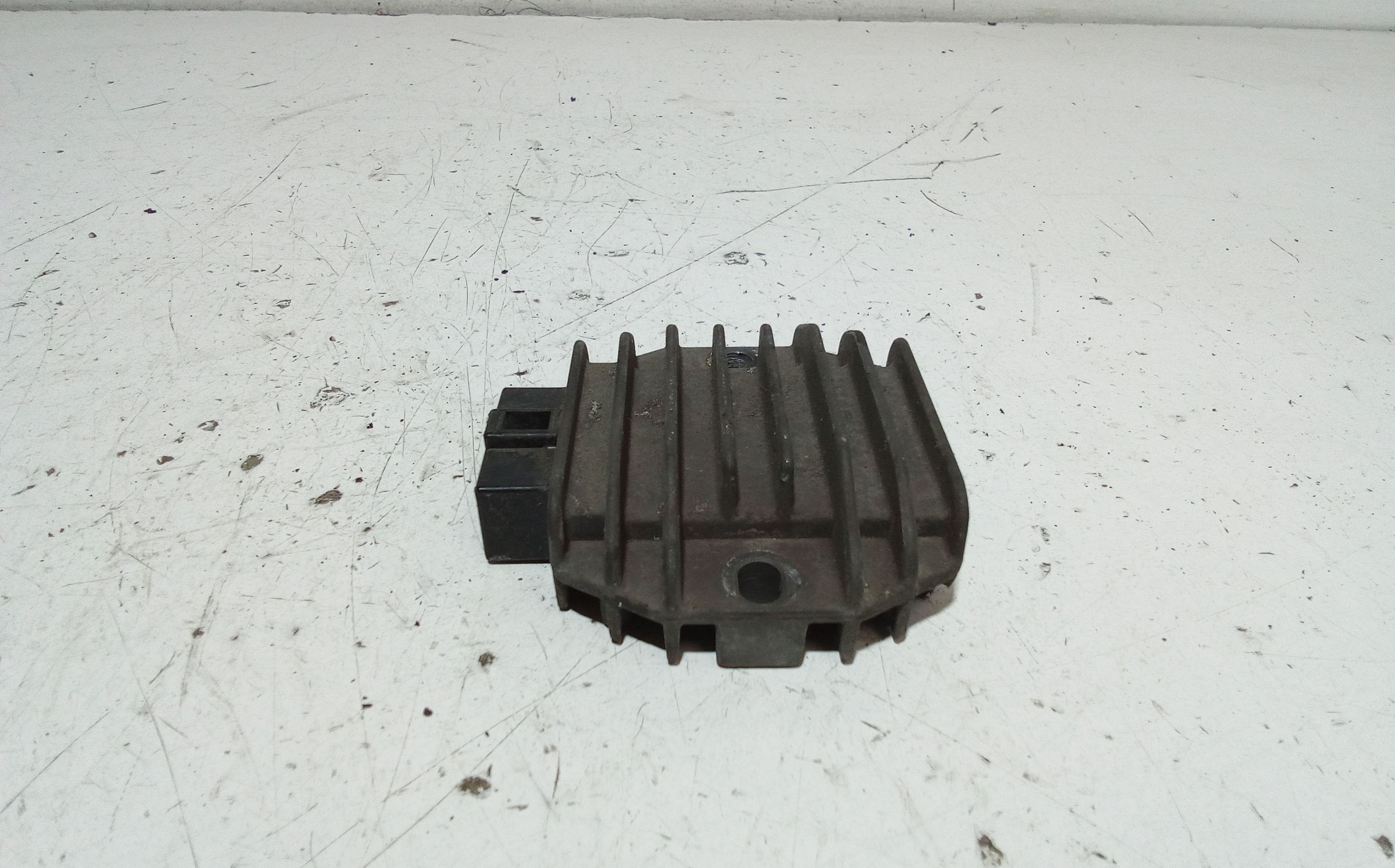 Regolatore tensione PIAGGIO Liberty iGet (15>18)