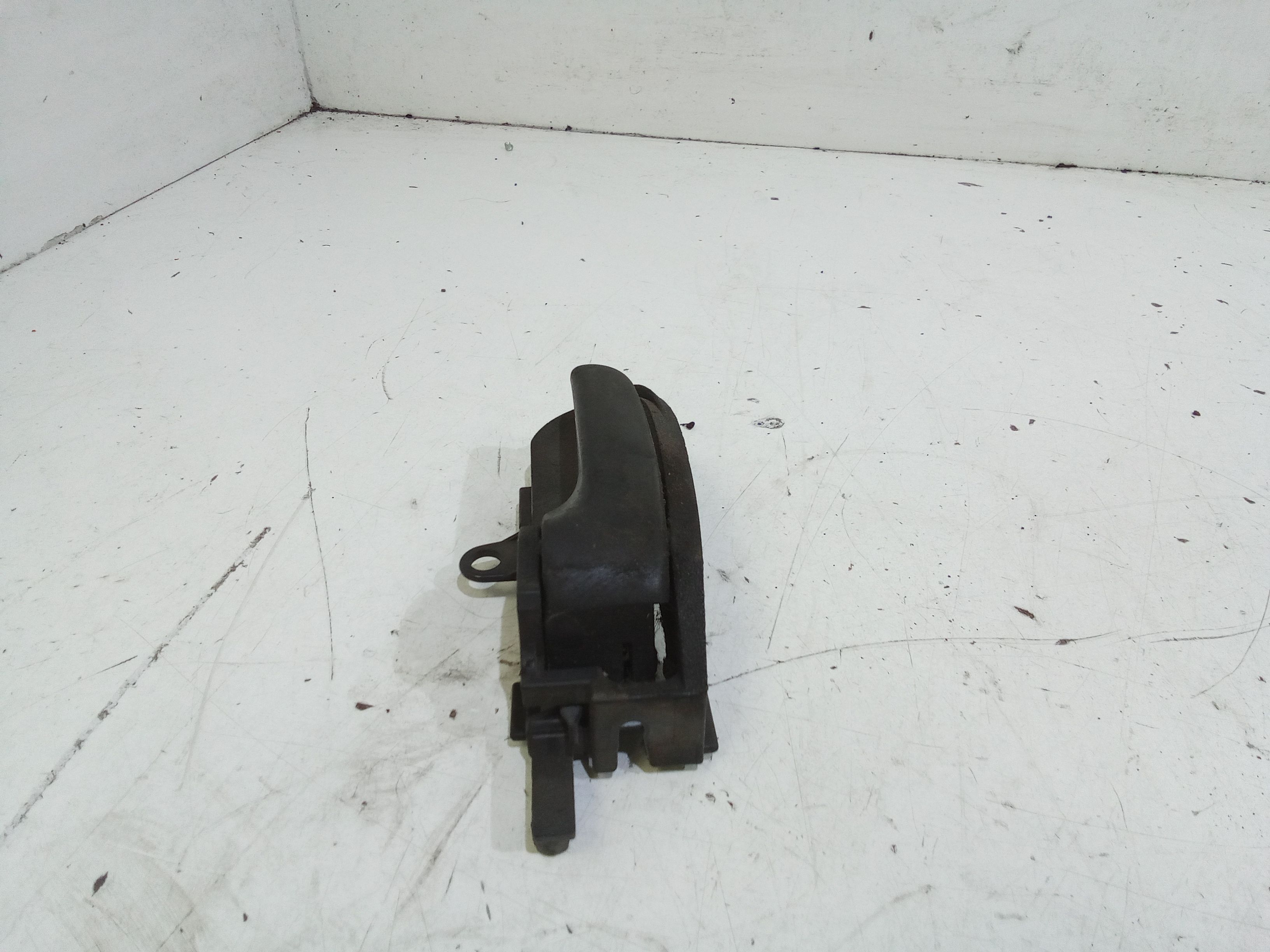 Maniglia interna anteriore Sinistra TOYOTA Yaris Serie (99>03)