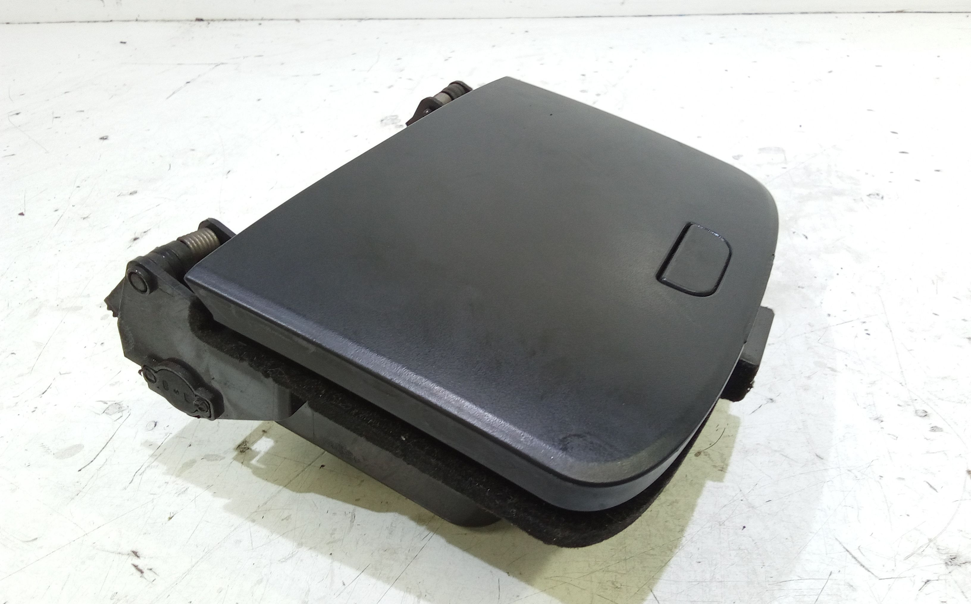 Vano portaoggetti CHEVROLET Captiva 1 Serie