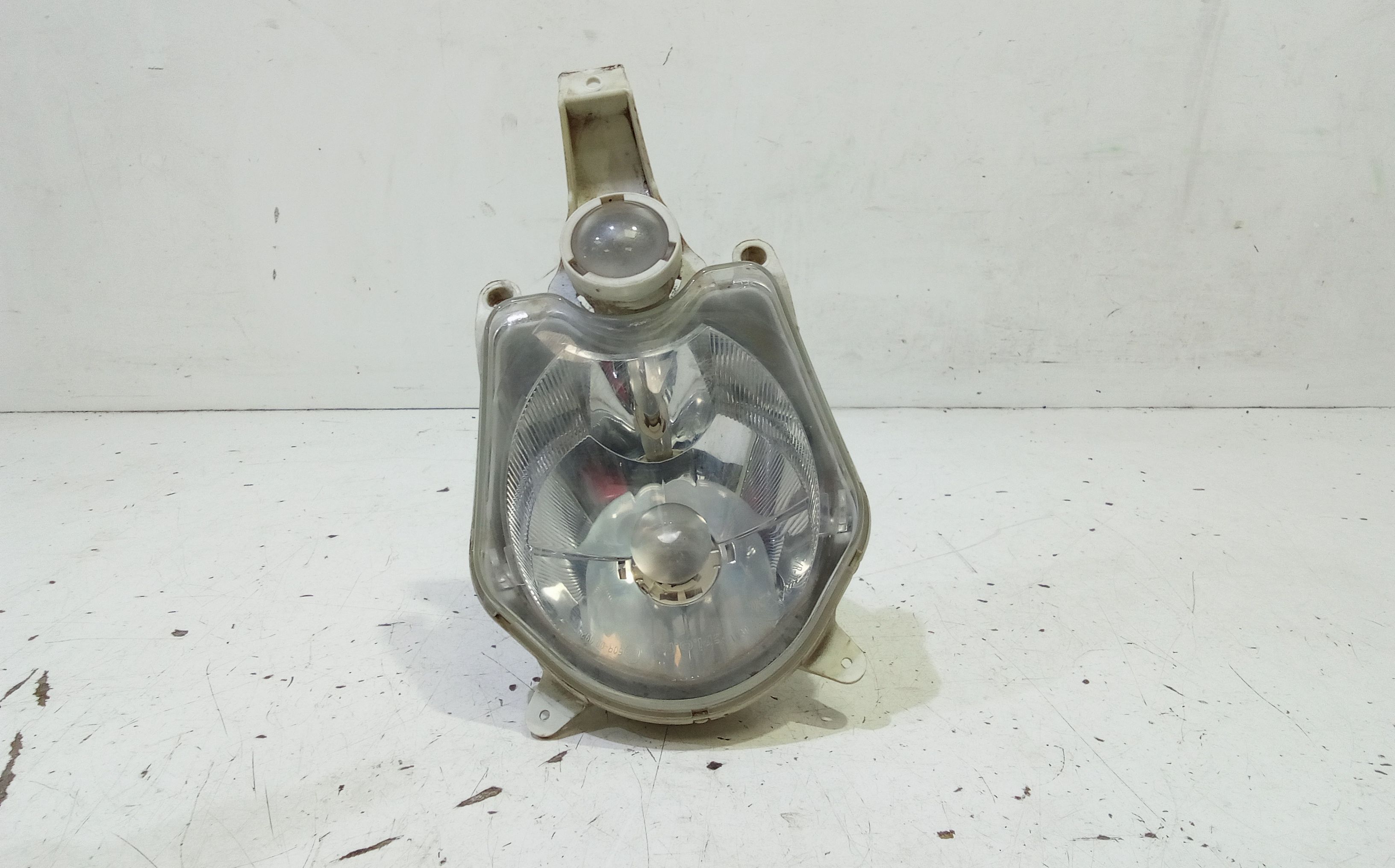 Faro anteriore PEUGEOT Ludix 50cc 2T (04>15)