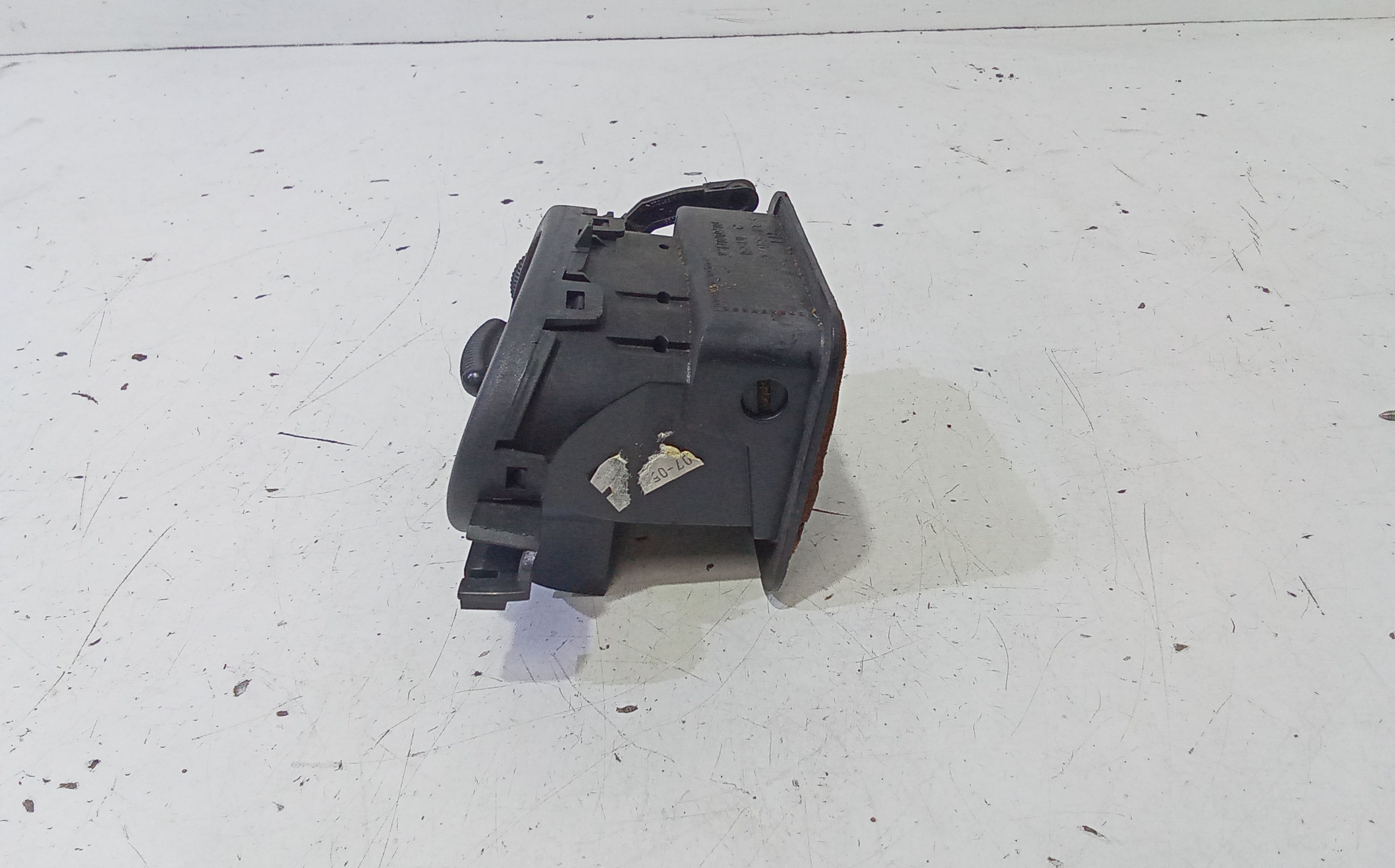 Bocchetta aria cruscotto lato guida ROVER Serie 75 Berlina