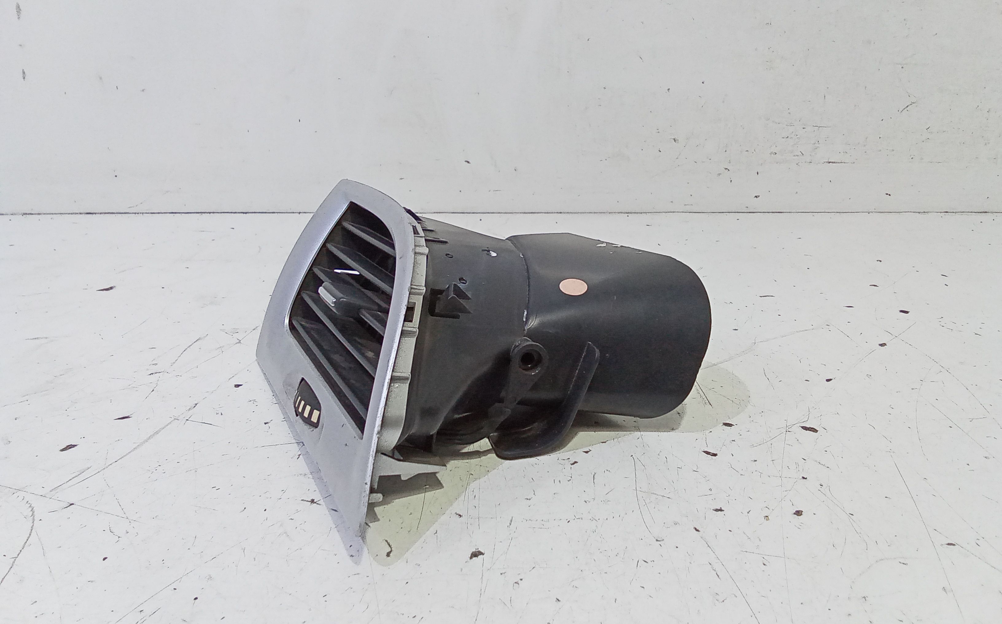 Bocchetta aria cruscotto lato guida RENAULT Megane Cabrio (02>10)