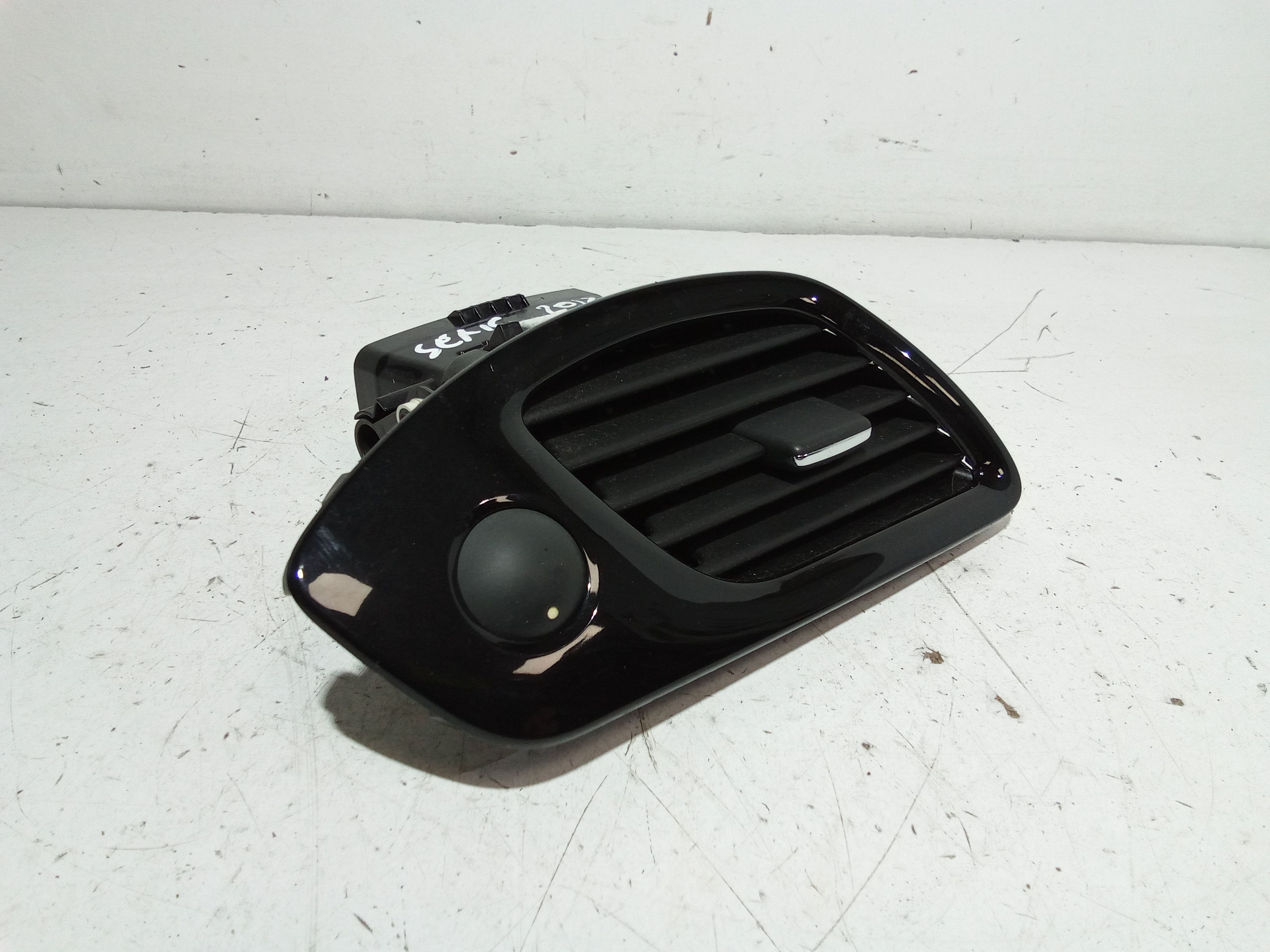 Bocchetta aria cruscotto lato guida RENAULT Scenic X MOD
