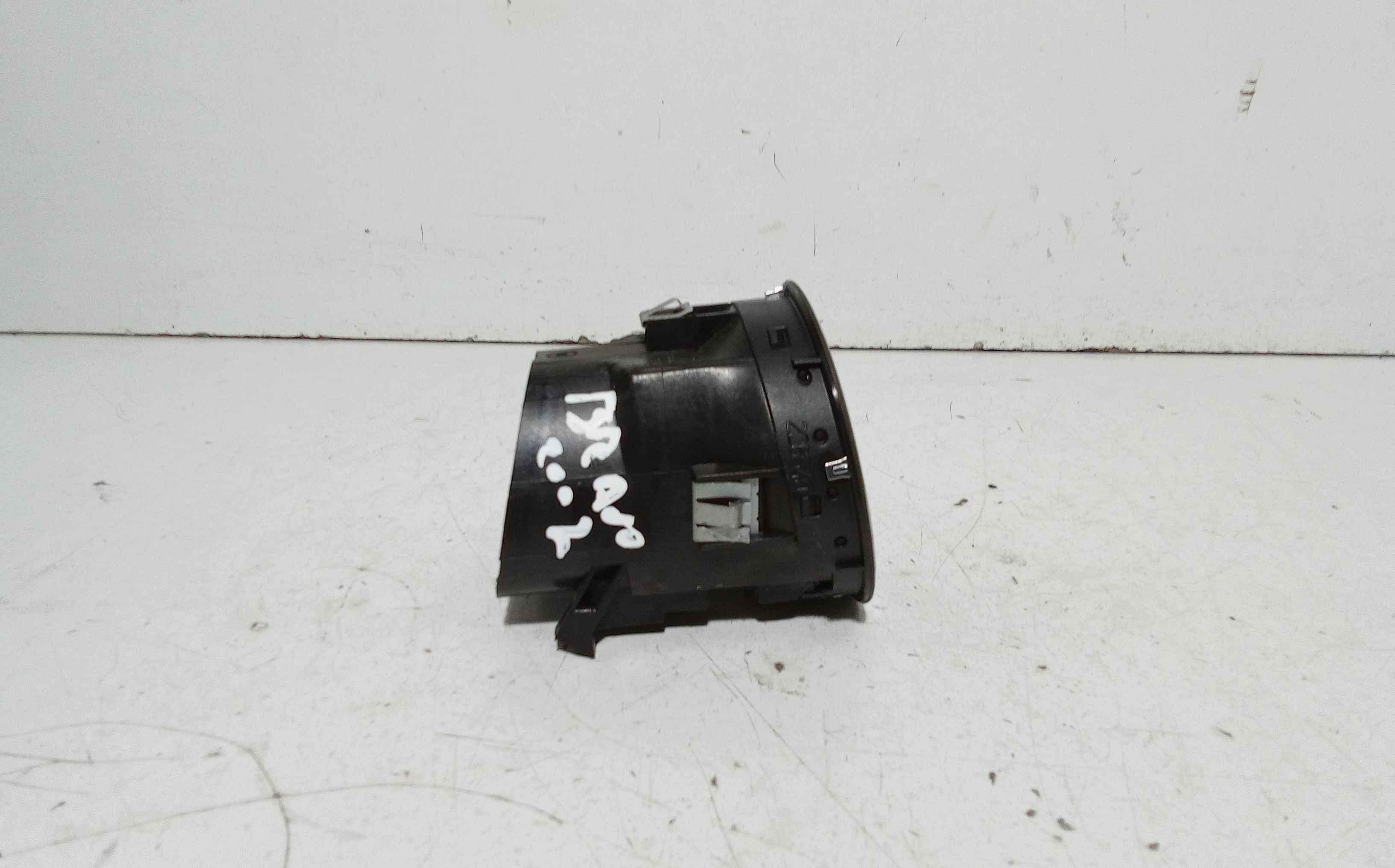 Bocchetta aria cruscotto lato guida FIAT Bravo 2 Serie