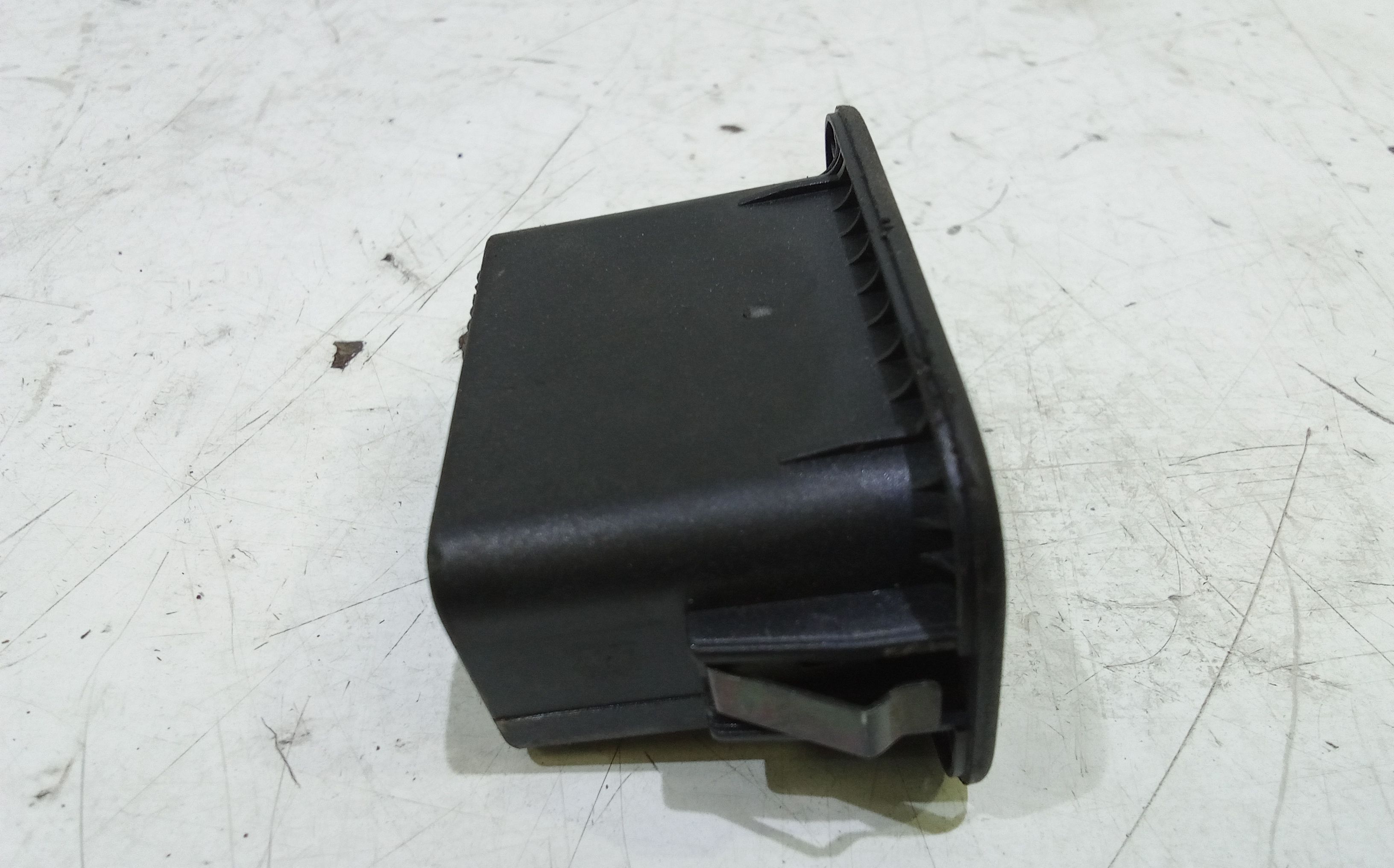 Pulsante apertura portellone posteriore LAND ROVER Range Rover 4 Serie