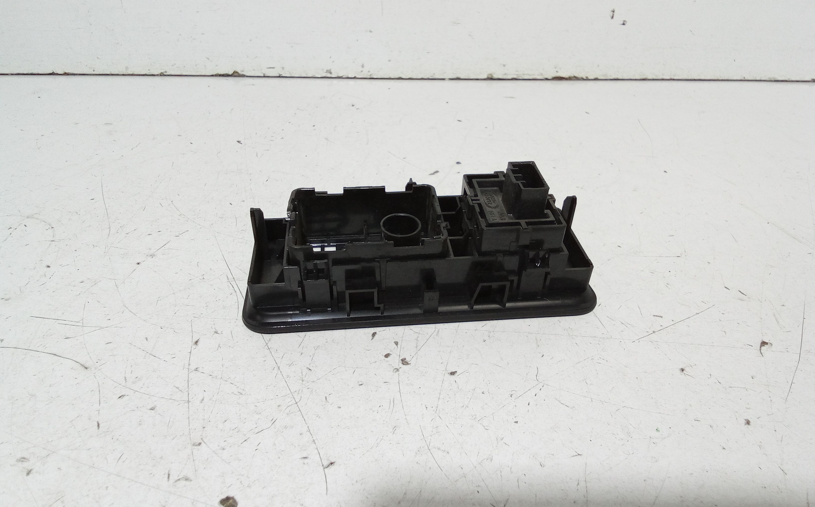 Pulsante apertura portellone posteriore LAND ROVER Range Rover 4 Serie