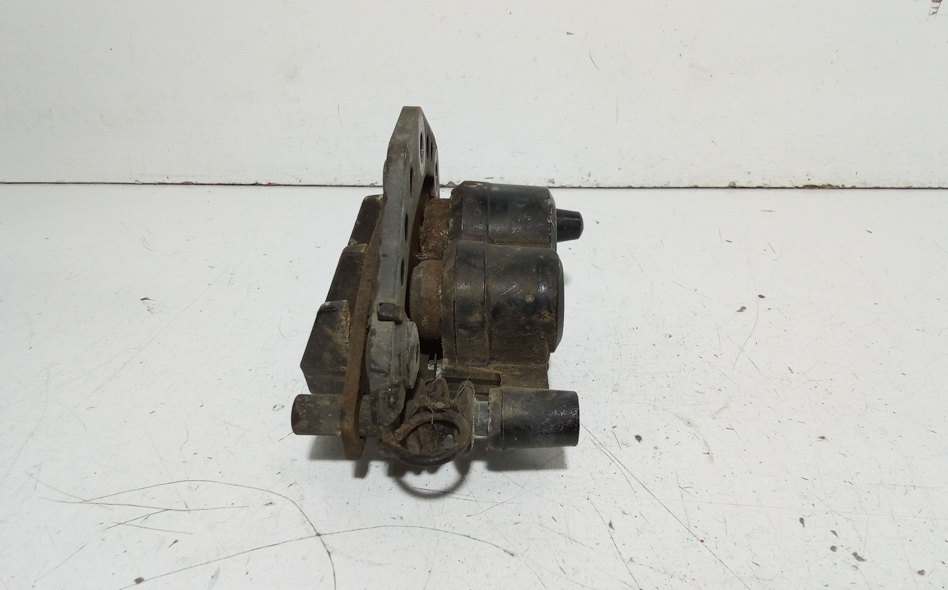 Pinza freno anteriore KAWASAKI KLE 500cc (91>00)