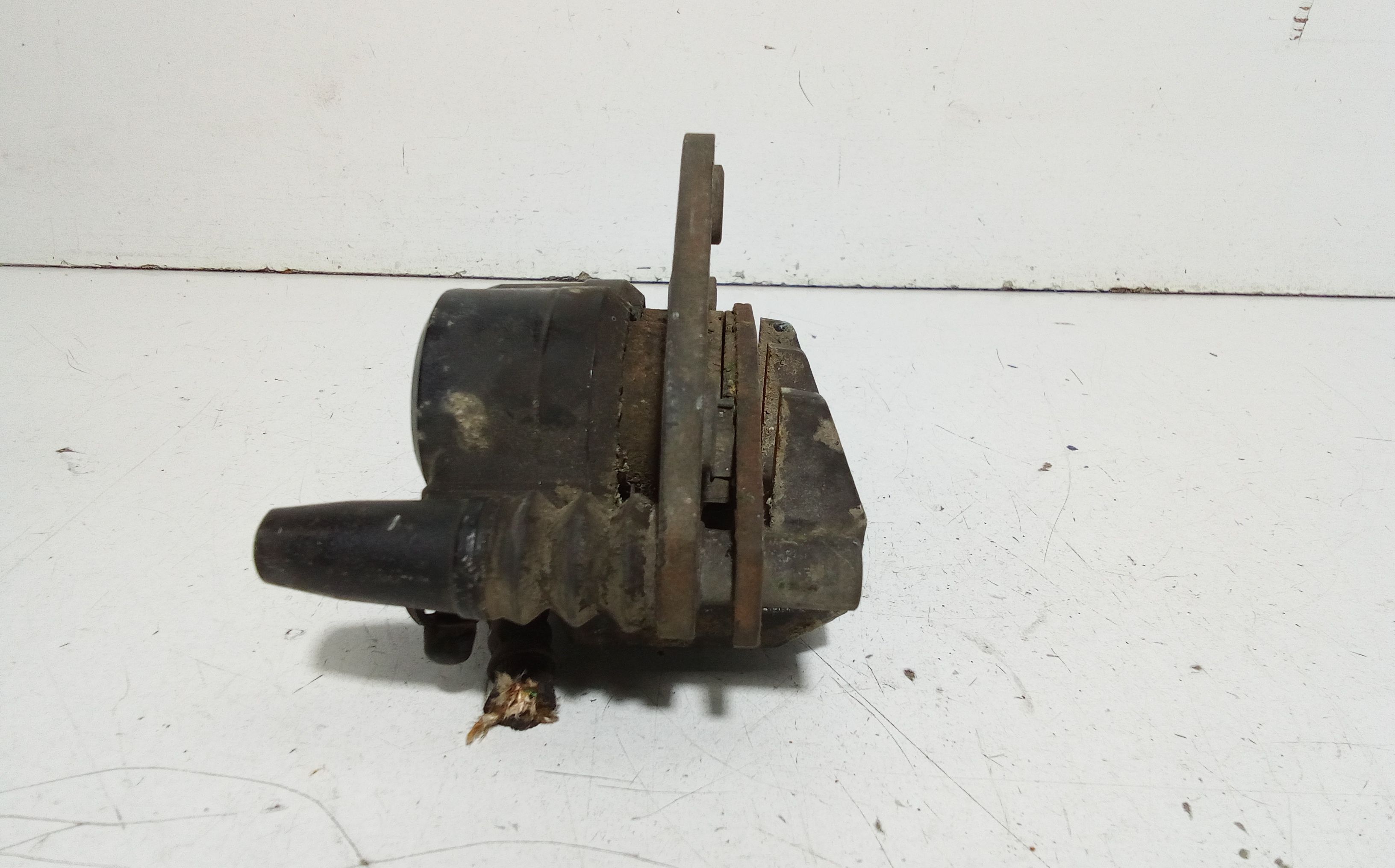 Pinza freno anteriore KAWASAKI KLE 500cc (91>00)