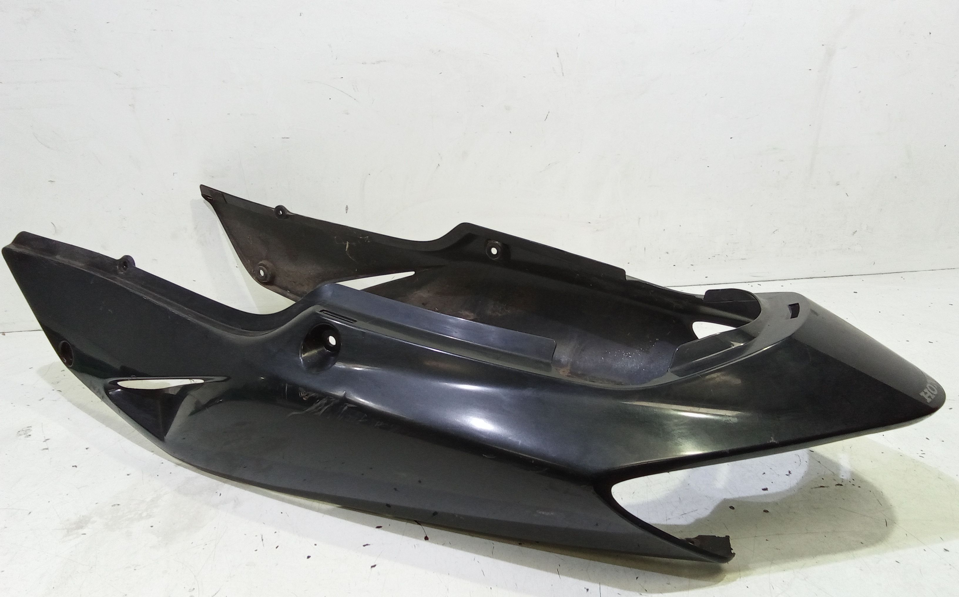 Carena codone posteriore HONDA VFR 800cc (98>01)