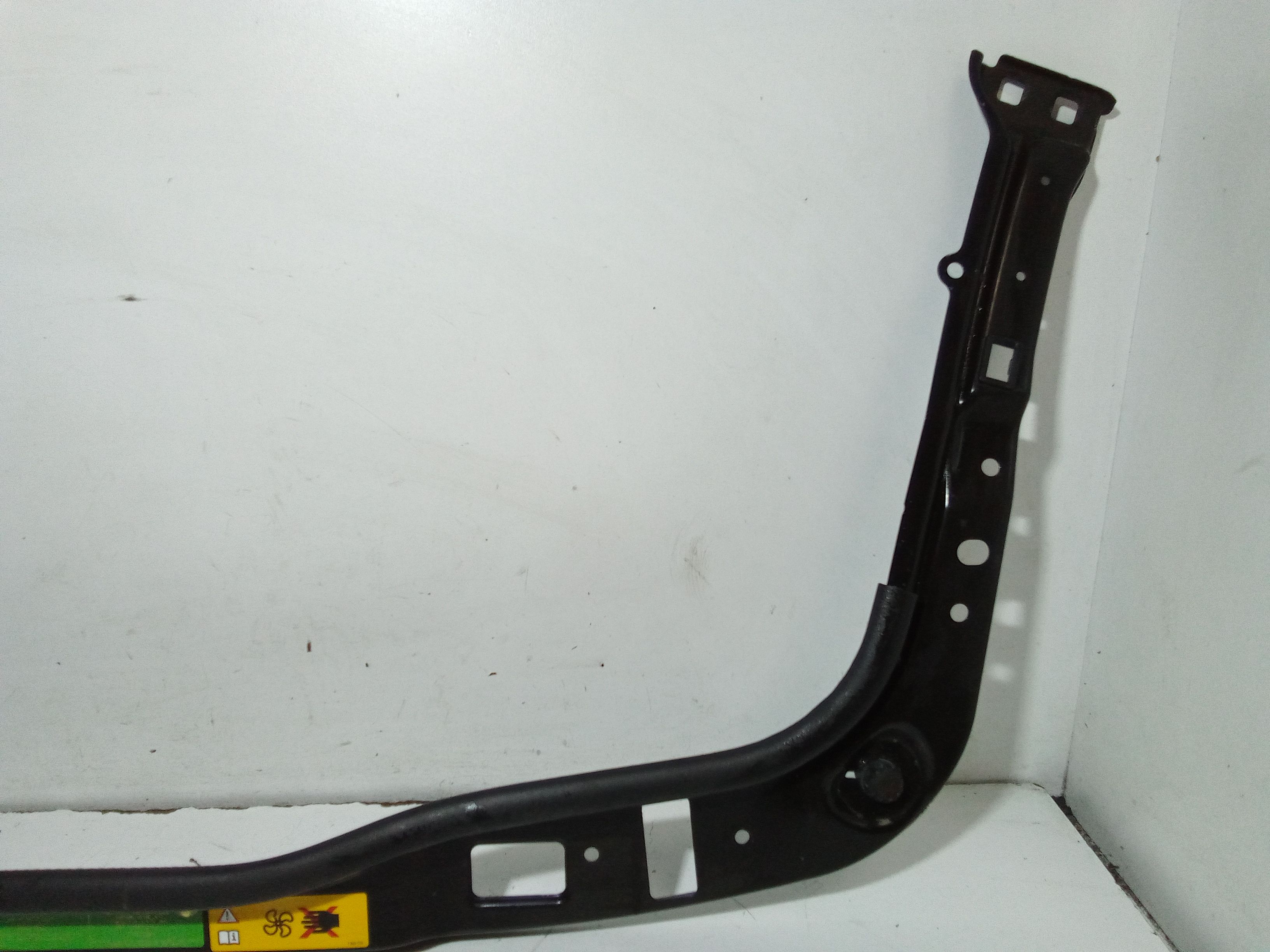 Traversa batticofano MINI Cooper 2 Serie