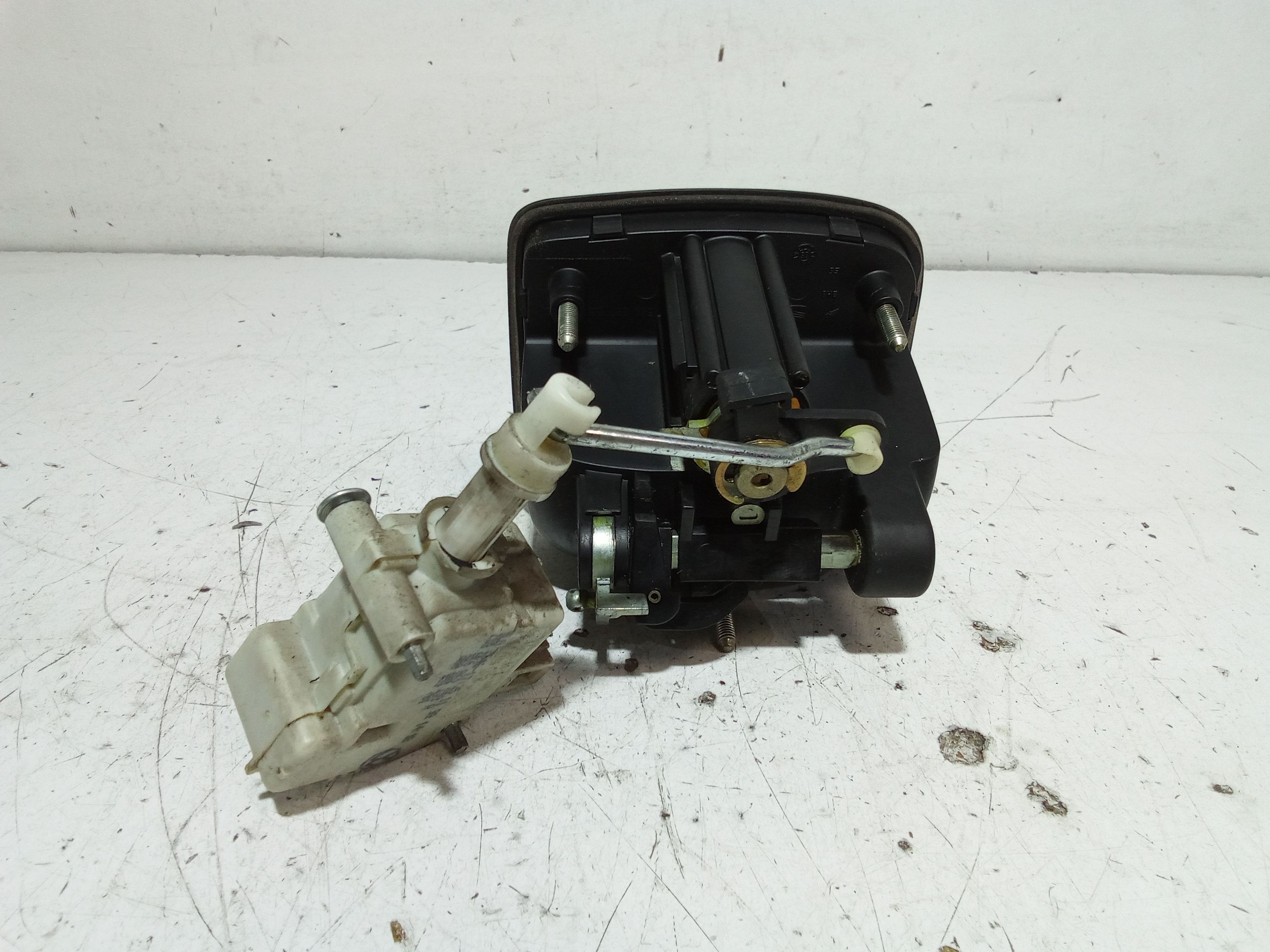 Maniglia portellone posteriore SEAT Ibiza Serie (99>02)