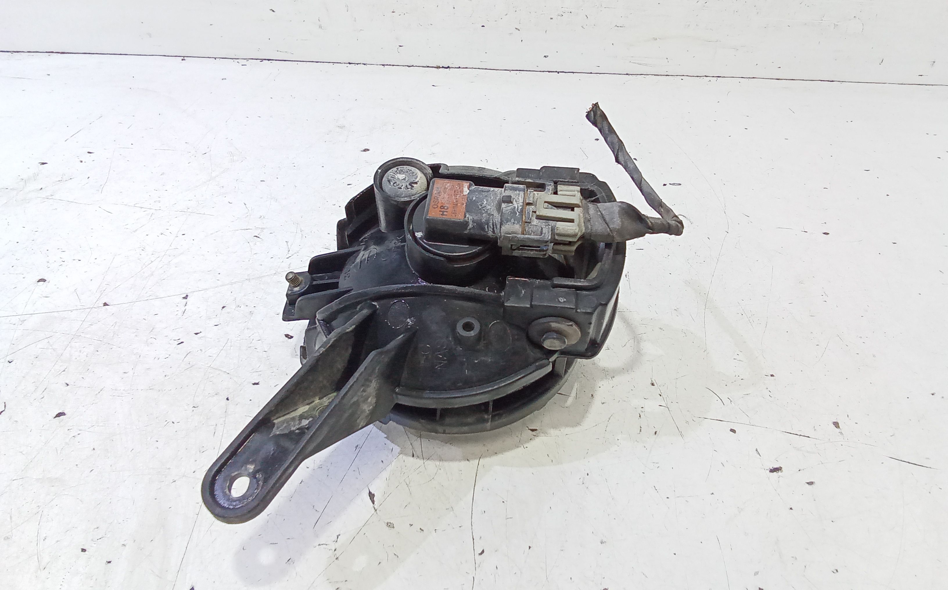 Fendinebbia anteriore SX CHEVROLET Cruze Berlina