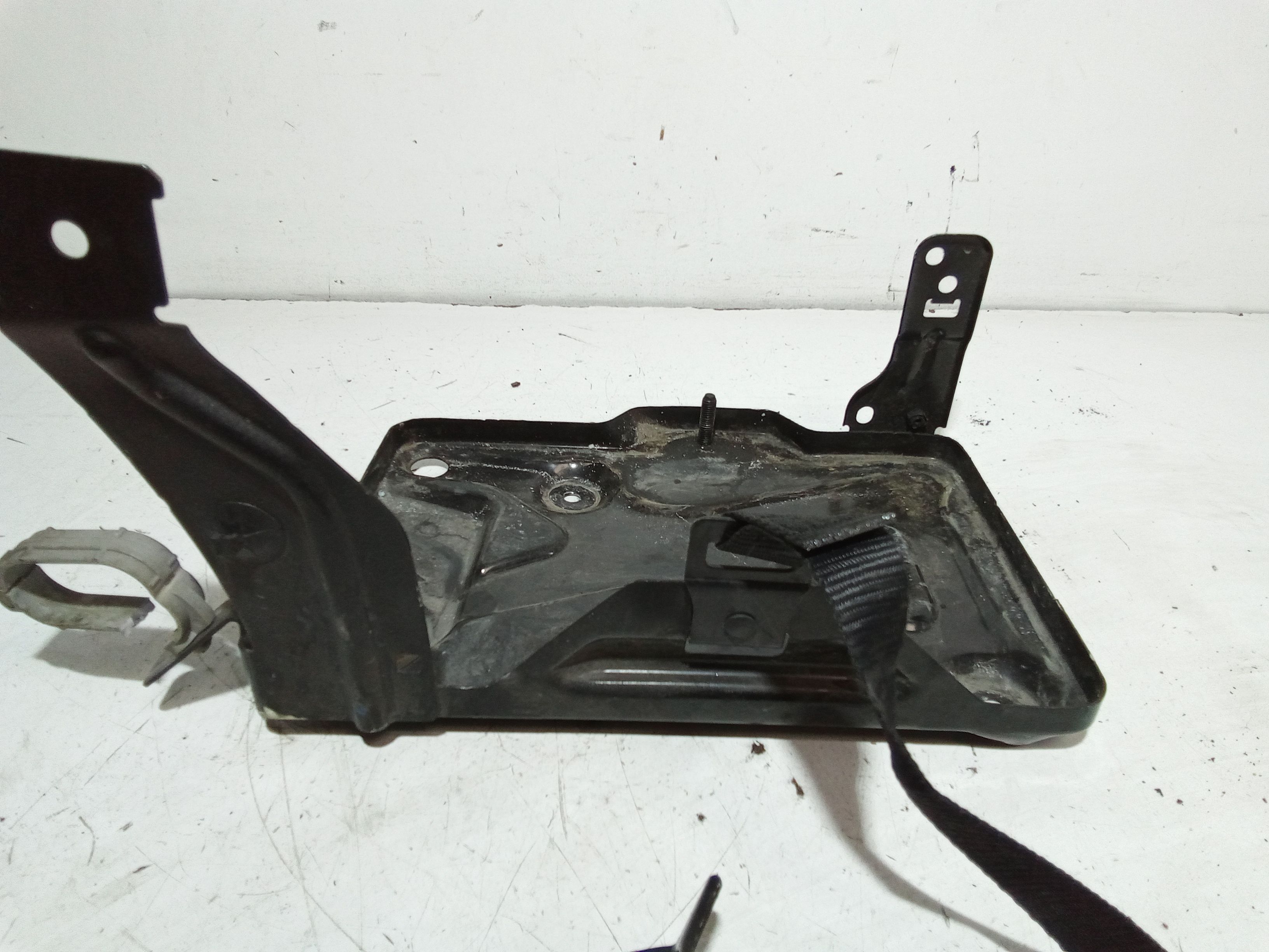 Alloggio Batteria FIAT 500 X Serie (15>)