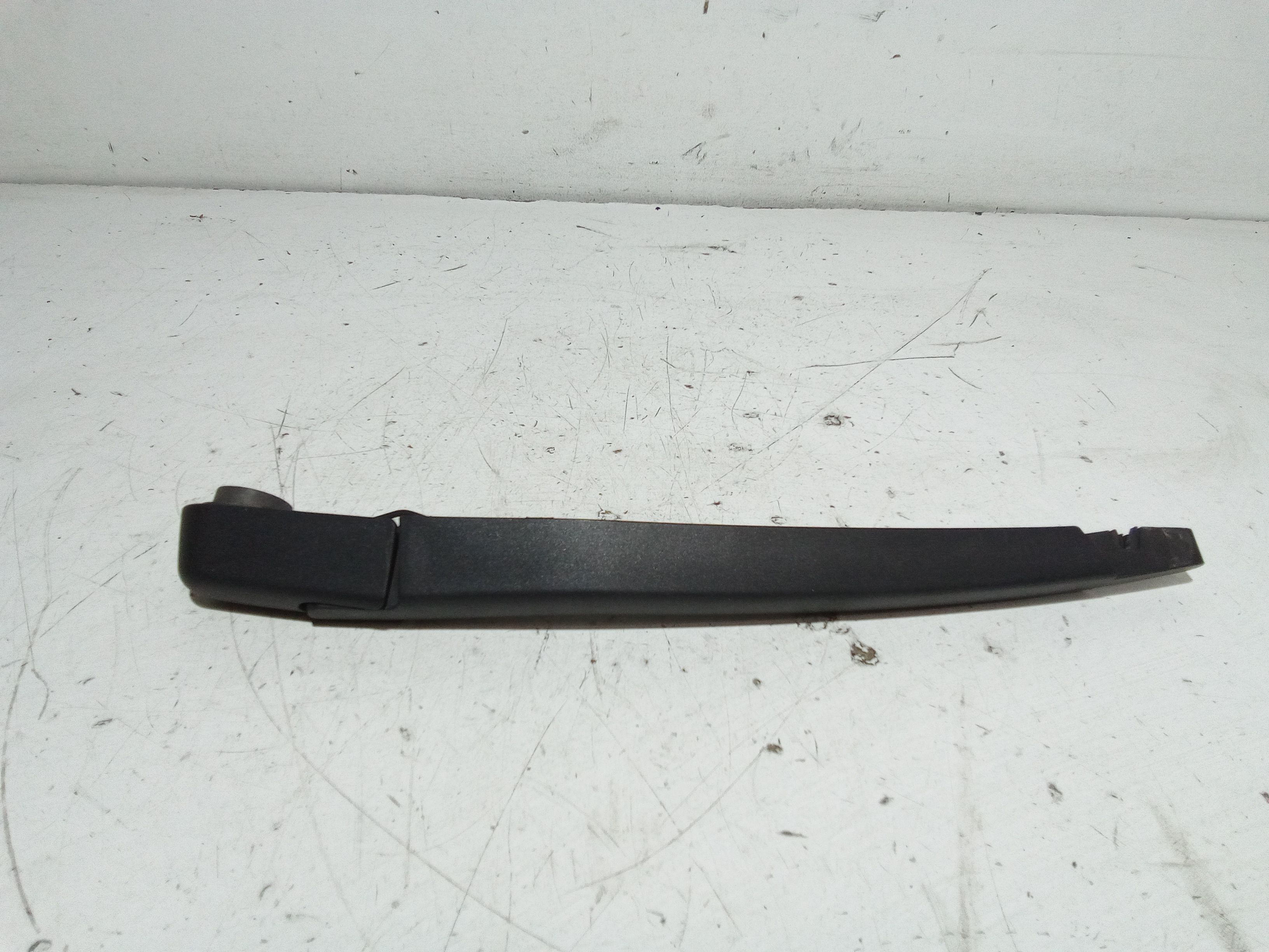 Braccio tergi posteriore OPEL Corsa D 5P 1 Serie