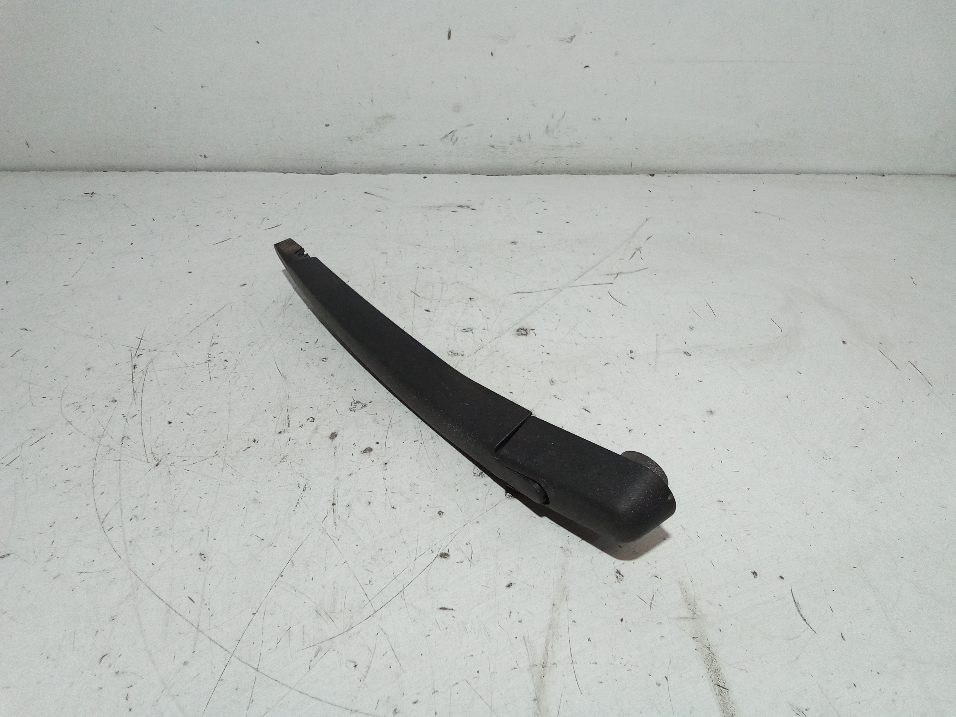 Braccio tergi posteriore OPEL Corsa D 5P 1 Serie