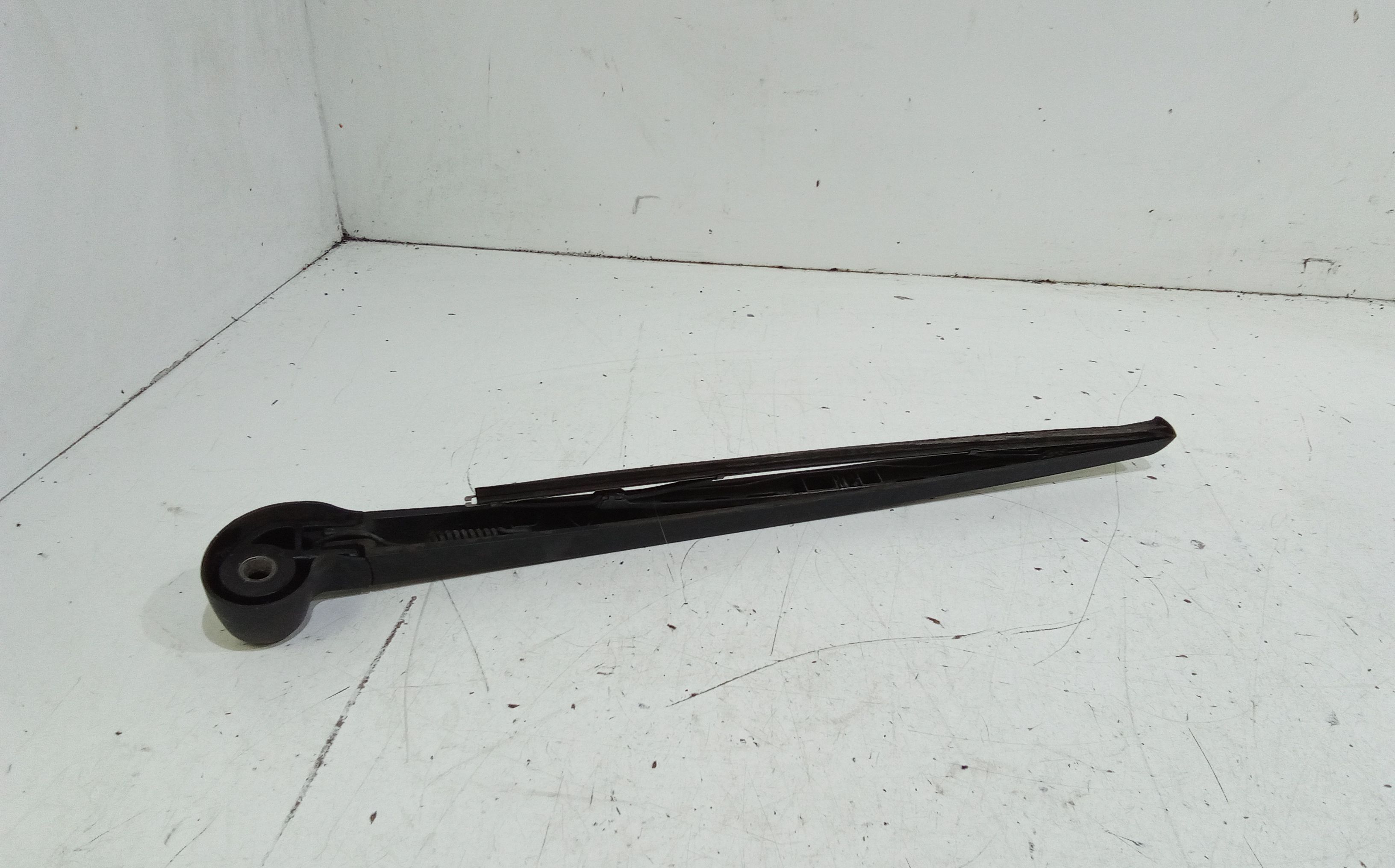 Braccio tergi posteriore AUDI A3 Serie (8P1) (03>05)