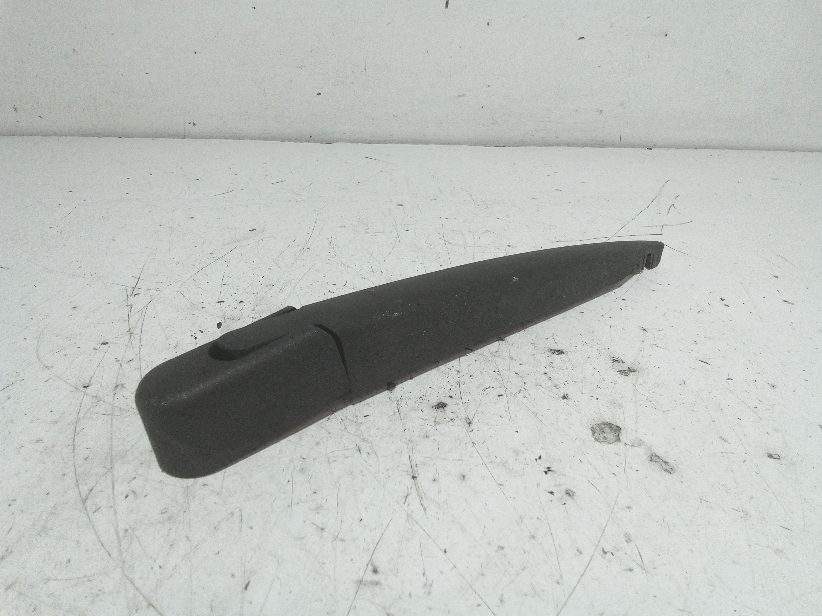 Braccio tergi posteriore NISSAN Qashqai 1 Serie